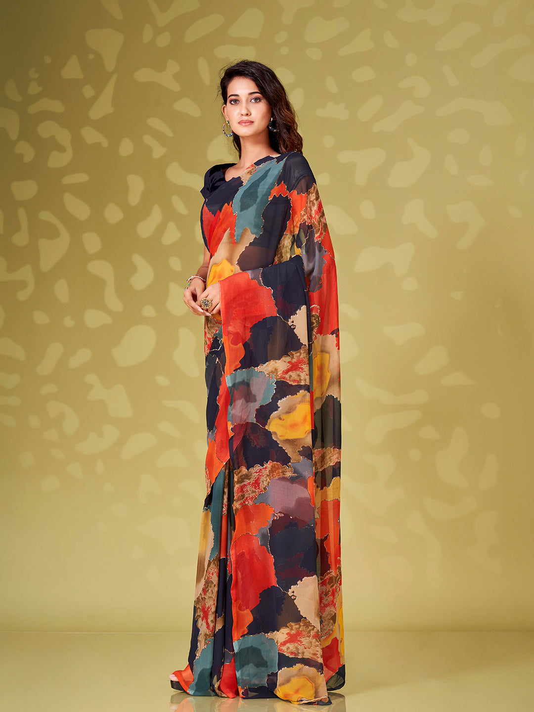 Tikhi Imli Abstract Printed Ready To Wear Saree | Swadesiicart