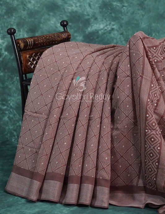 Mauve Brown Coloured Diamond Print Semi Chanderi Saree By Gayathri Reddy Designer Studio | Swadesiicart