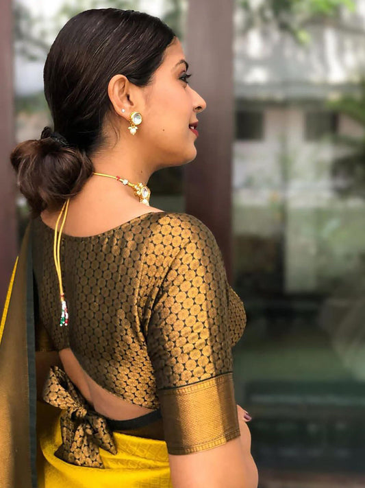 Kalini Geometric Woven Design Banarasi Silk Saree | Swadesiicart