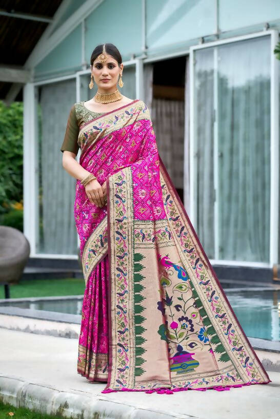 Vishnu Weaves Women's Pink Paithani Patola Silk Zari Woven Saree with Unstitched Blouse - Swadesiicart
