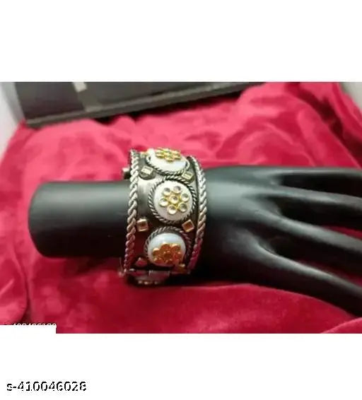 Tehzeeb Creations Women's Oxidised Bangle With Stone - Swadesiicart