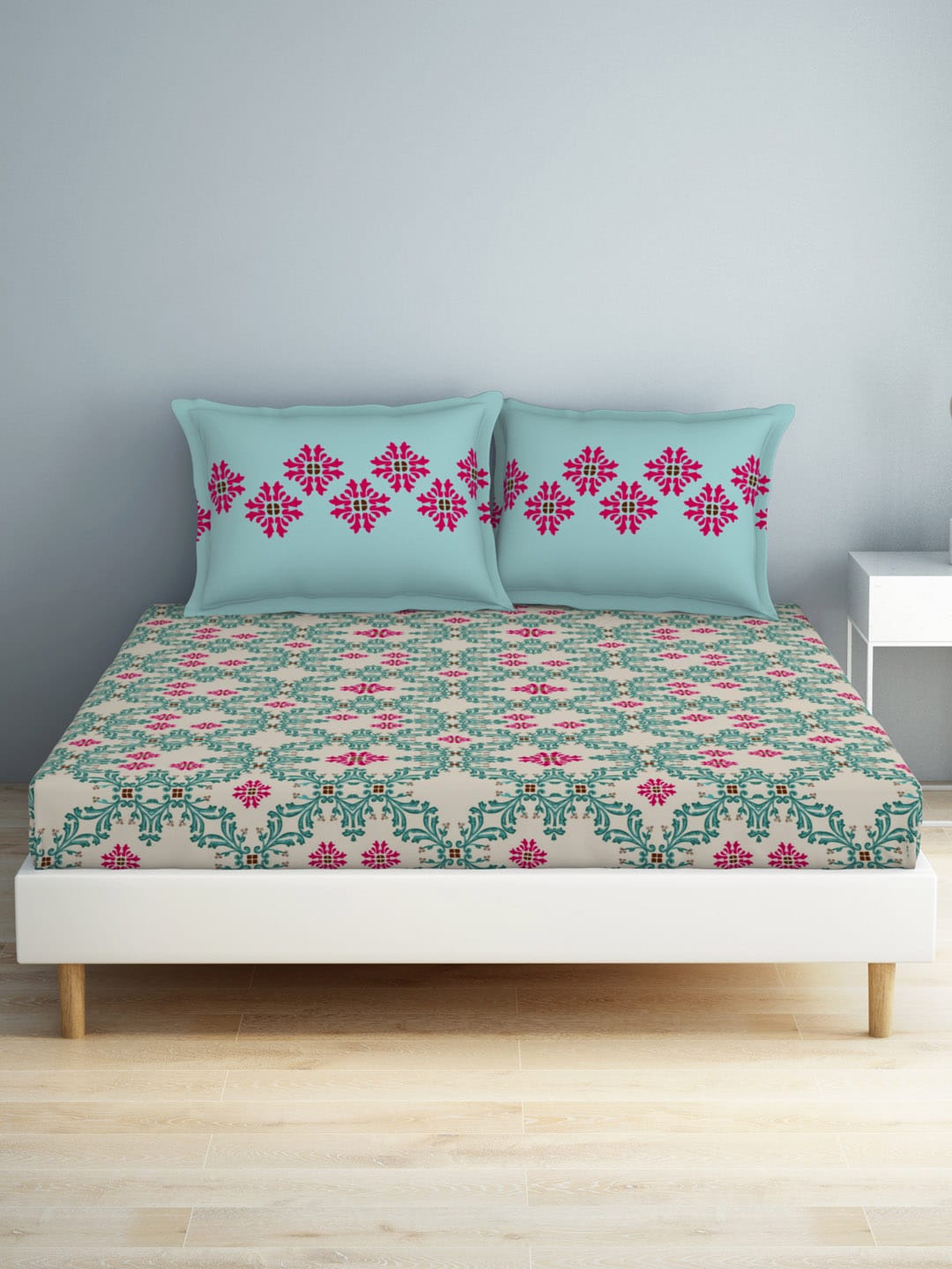 SPACES Aurum Blue Ethnic Motifs Pure Cotton 140 TC Queen Bedsheet With 2 Pillow Covers - Swadesiicart