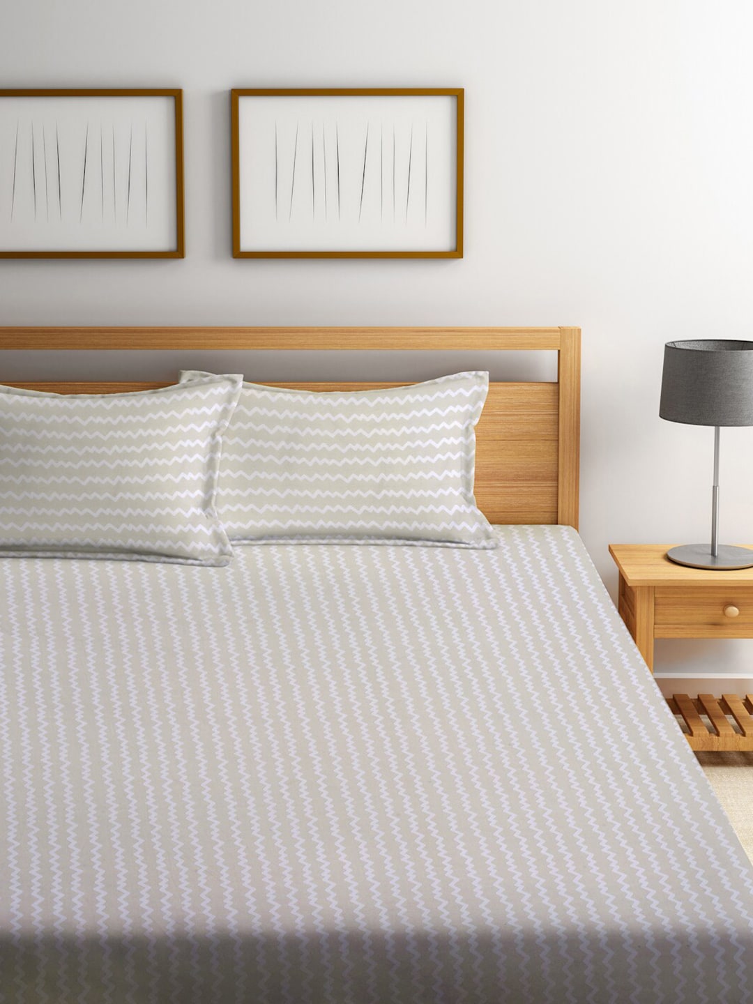 KLOTTHE Abstract-Printed 300TC Fitted King Bedsheet With 2 Pillow Covers - Swadesiicart