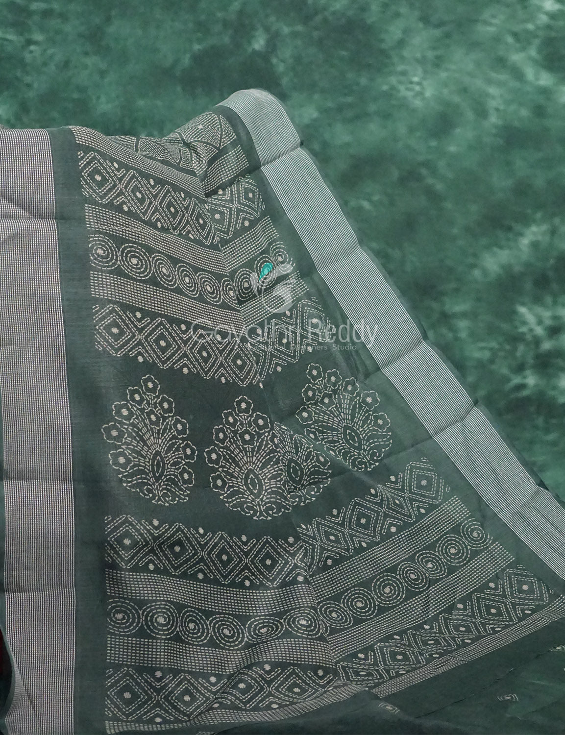 Mauve Green Colour Diamond Printed Semi Chanderi Saree By Gayathri Reddy Designer Studio | Swadesiicart