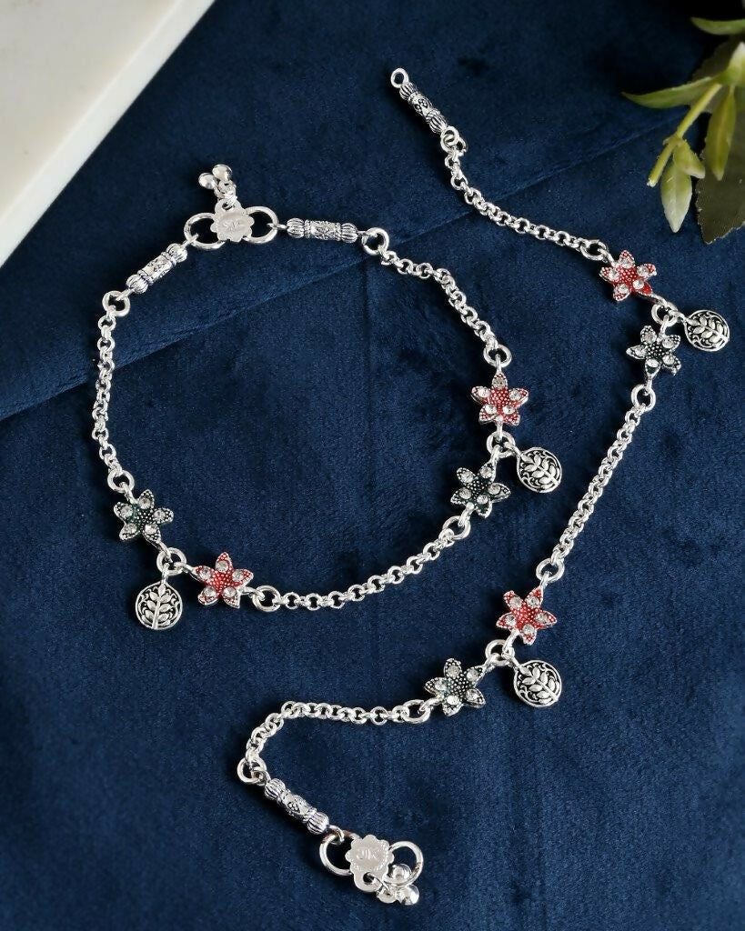 VOJ Set of 2 Traditional Flower Shaped Designer Anklet - Swadesiicart
