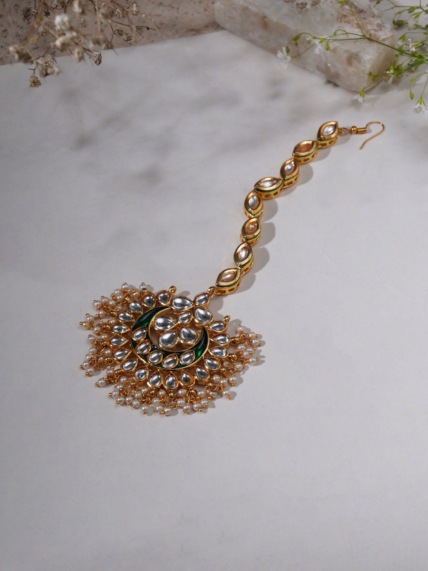 Kundan Maang Tikka (Gold) - Ruby Raang | Swadesiicart