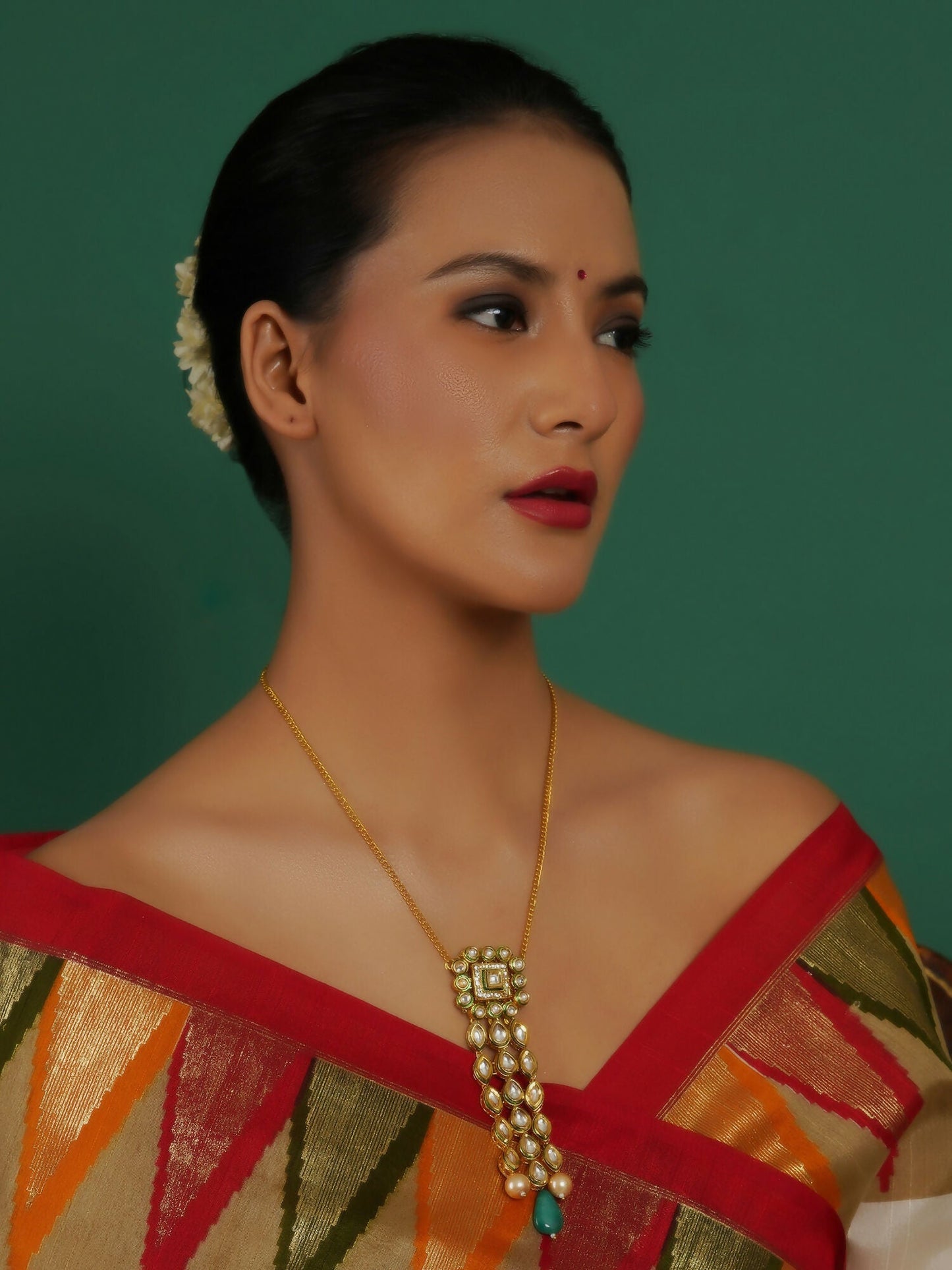 Kundan Necklace (Gold) - Ruby Raang | Swadesiicart