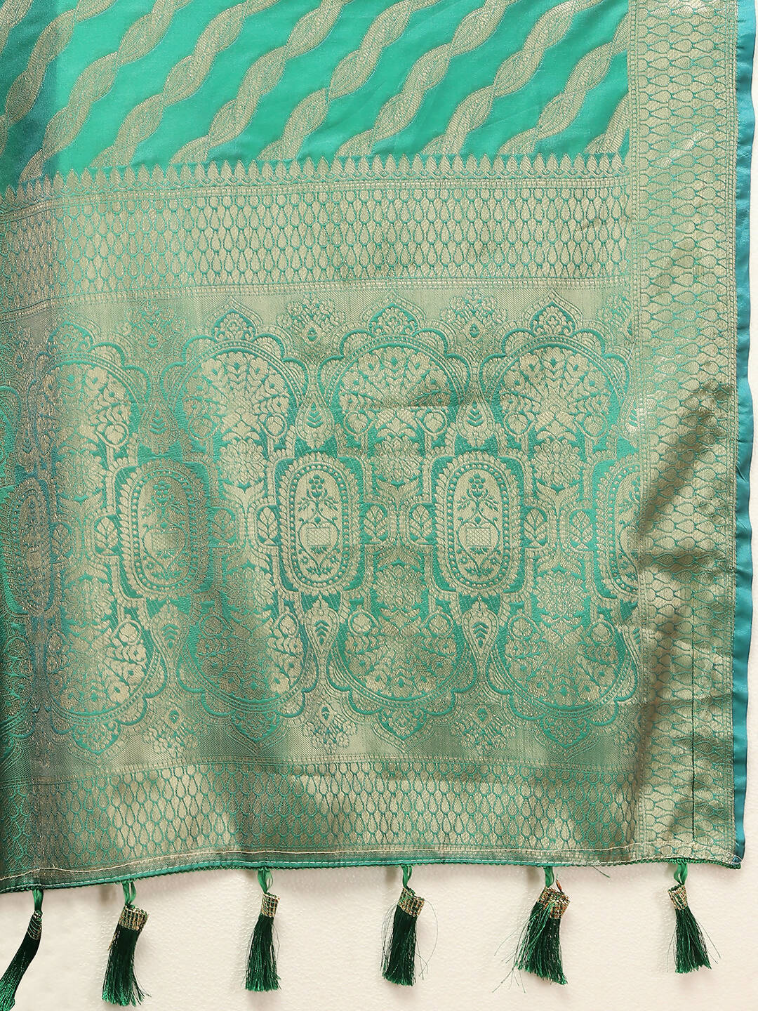 Lorenvalley Fashion Teal Soft Silk Woven Design with Zari Weaving Leheriya Design Saree - Swadesiicart