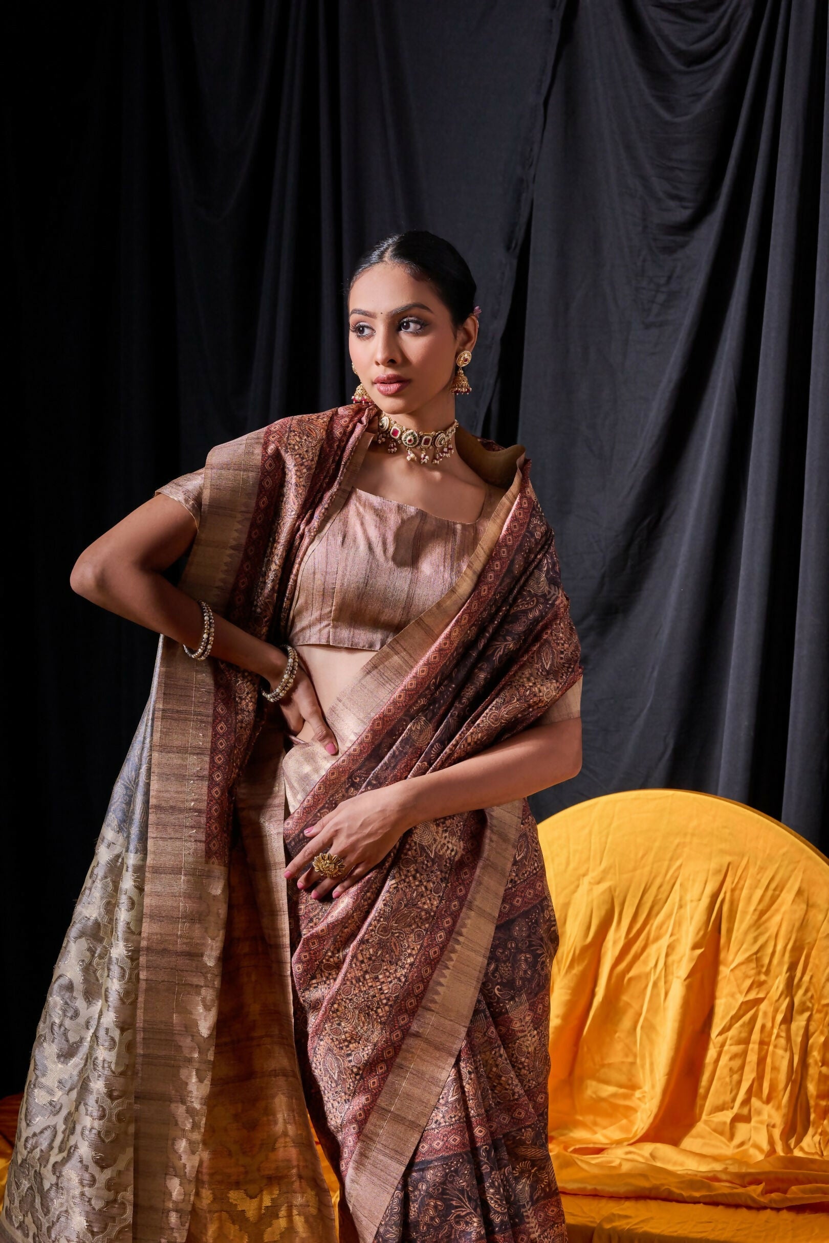 Vishnu Weaves Women's Coffee Tussar Silk Zari Woven Saree with Blouse - Swadesiicart
