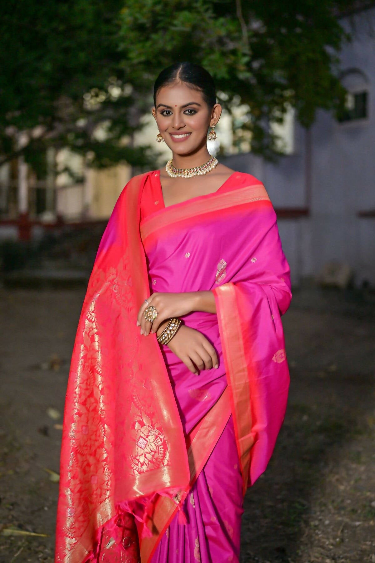 Vishnu Weaves Women's Wine Soft Silk Zari Woven Saree with Blouse - Swadesiicart