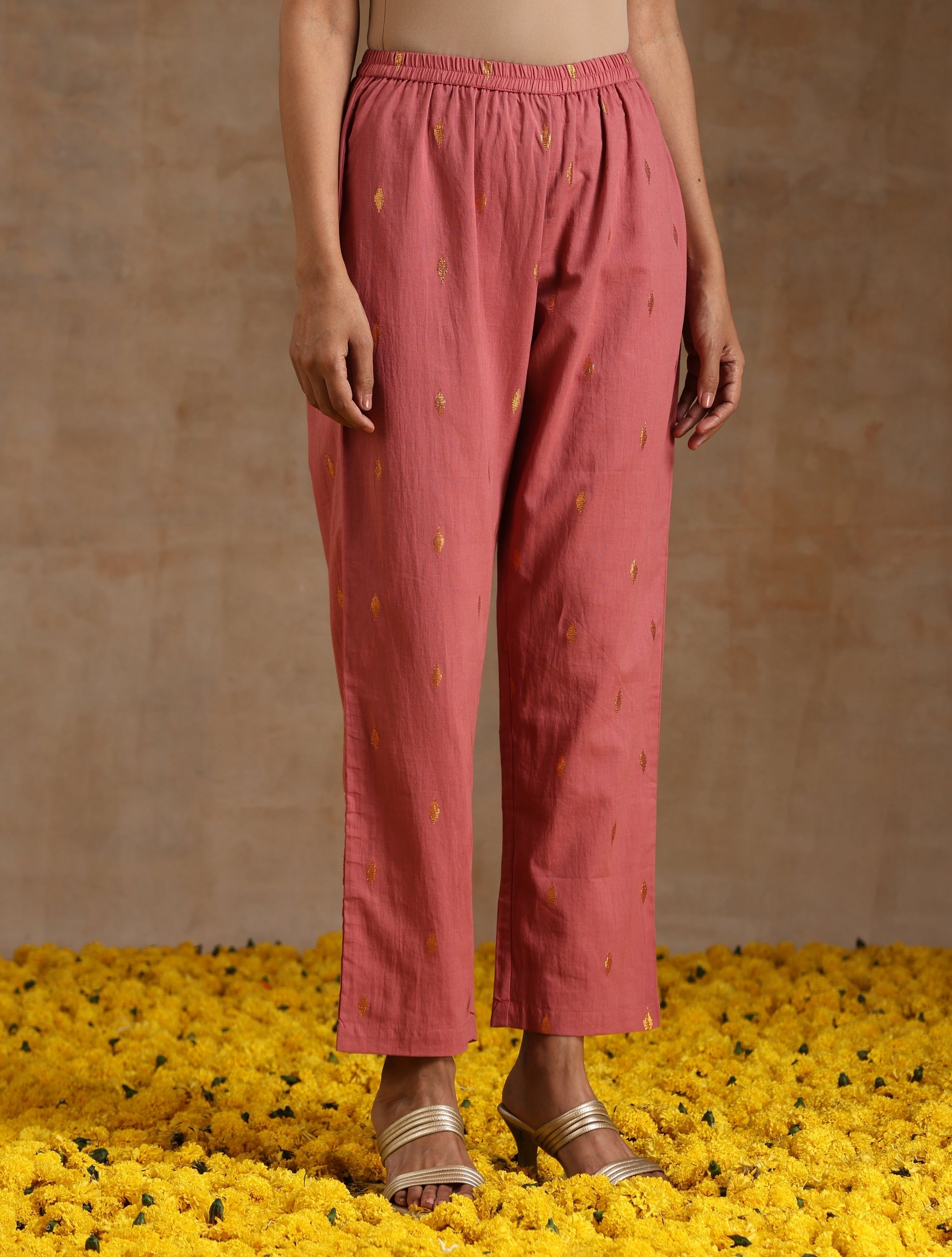 trueBrowns Blush Gold Cotton High-Low Co-Ord Set - Swadesiicart