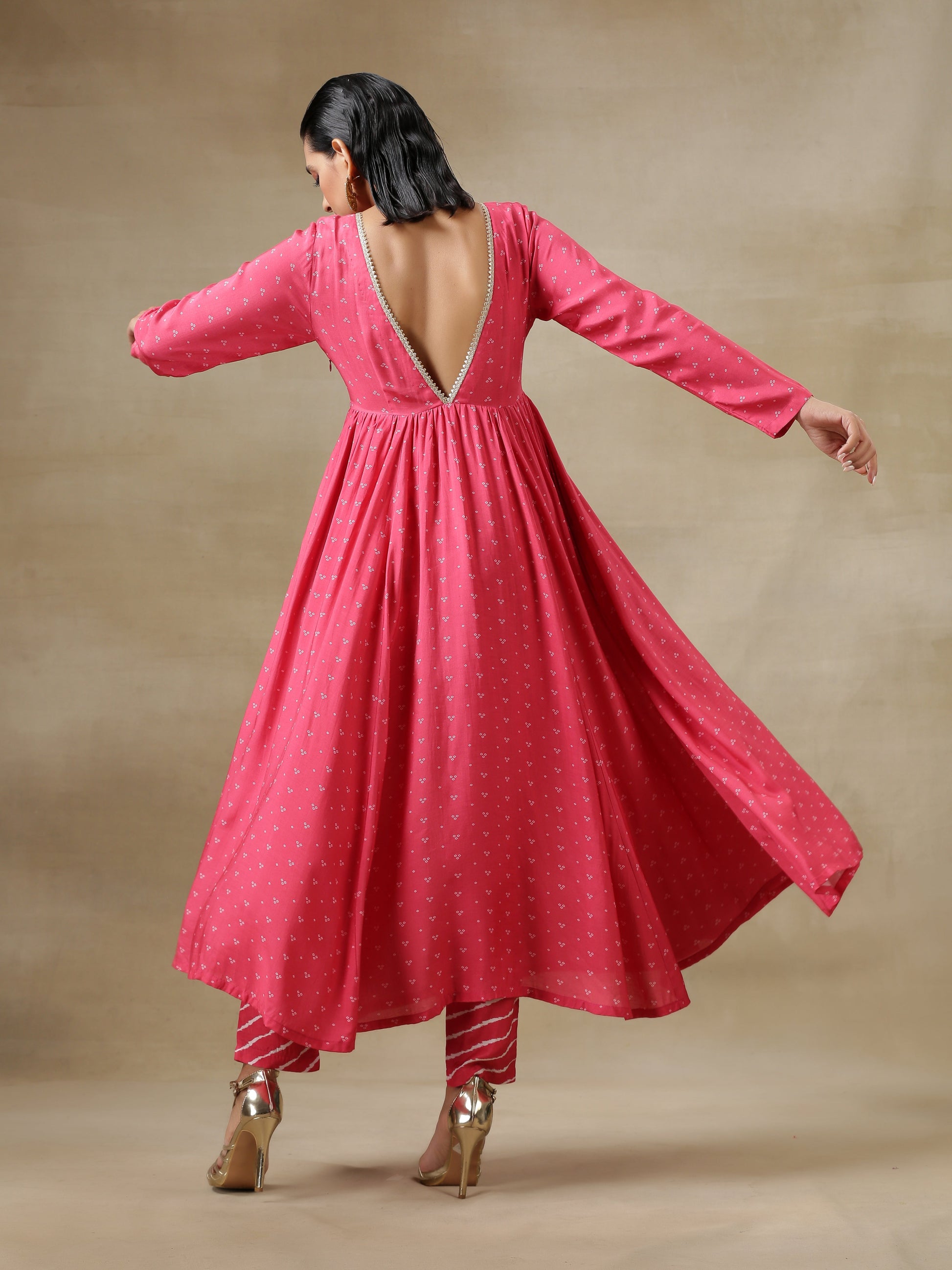 trueBrowns Pink Bandhani Printed Silk Anarkali Kurta Pant Dupatta Set | Swadesiicart