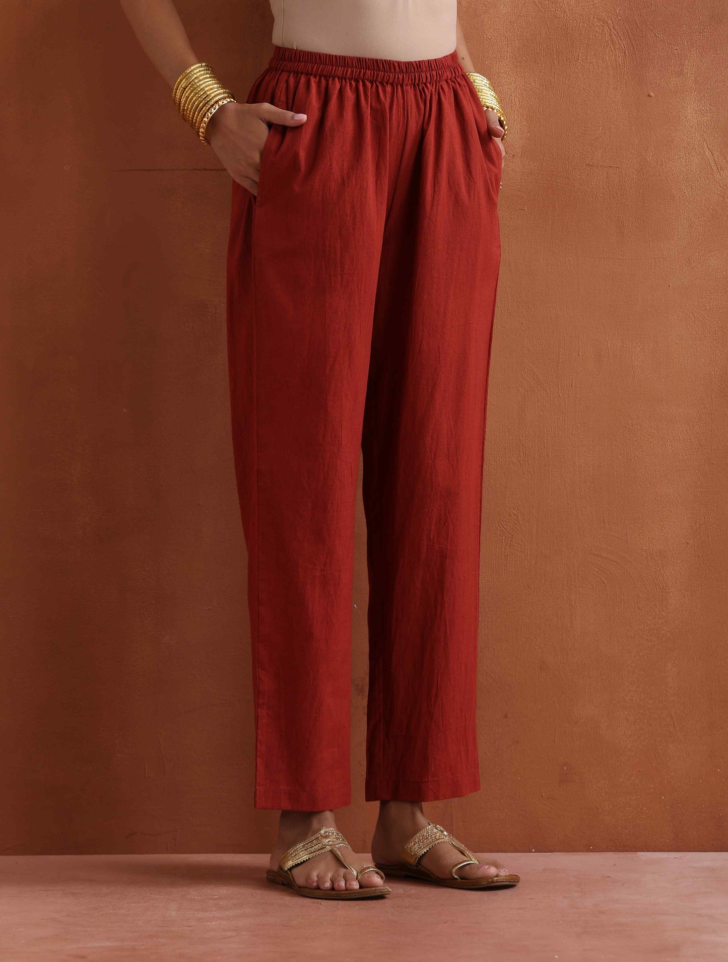 trueBrowns Rust Metallic Straight Kurta Set | Swadesiicart