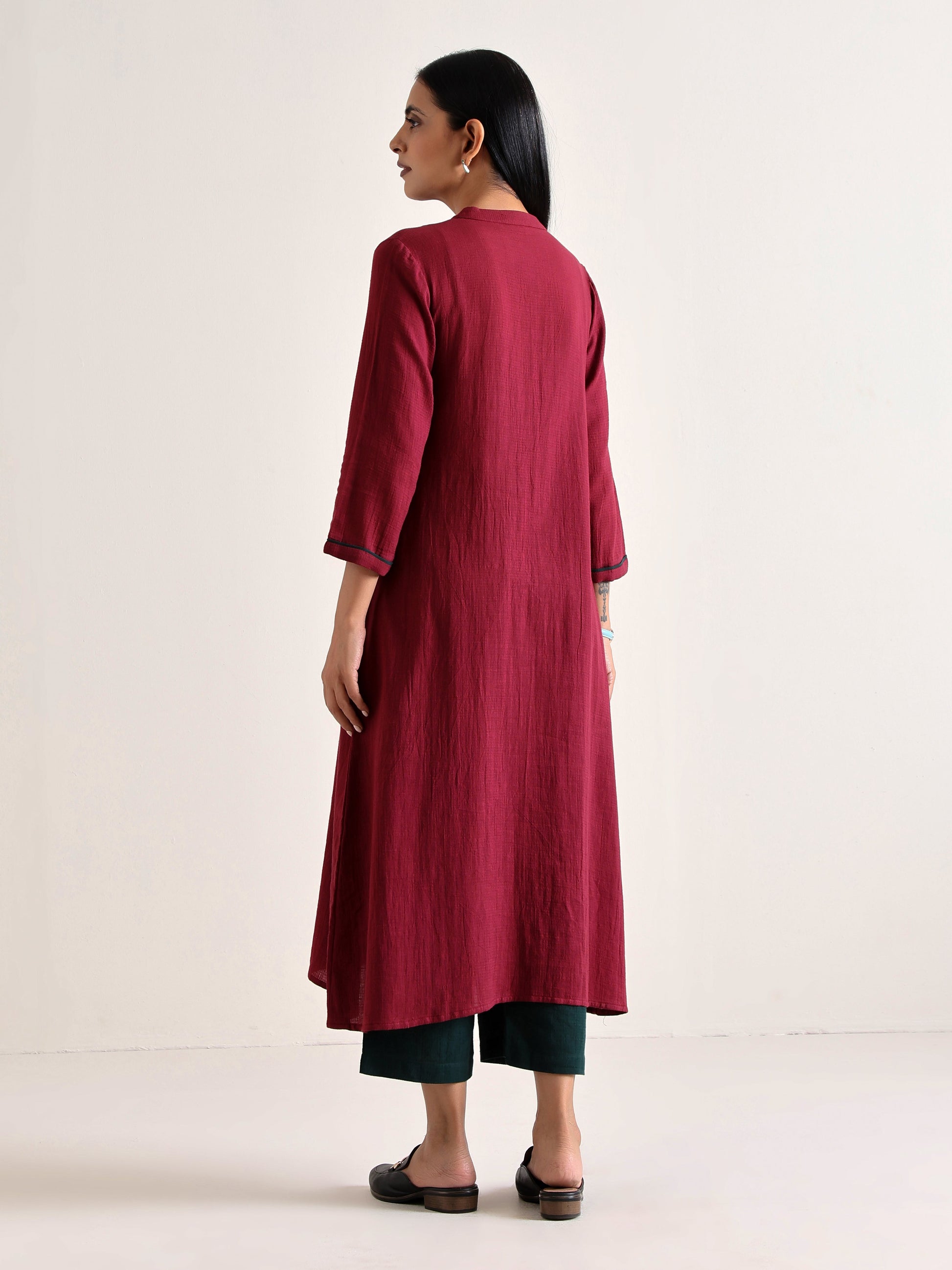 trueBrowns Maroon Placket Kurta Pant Set | Swadesiicart