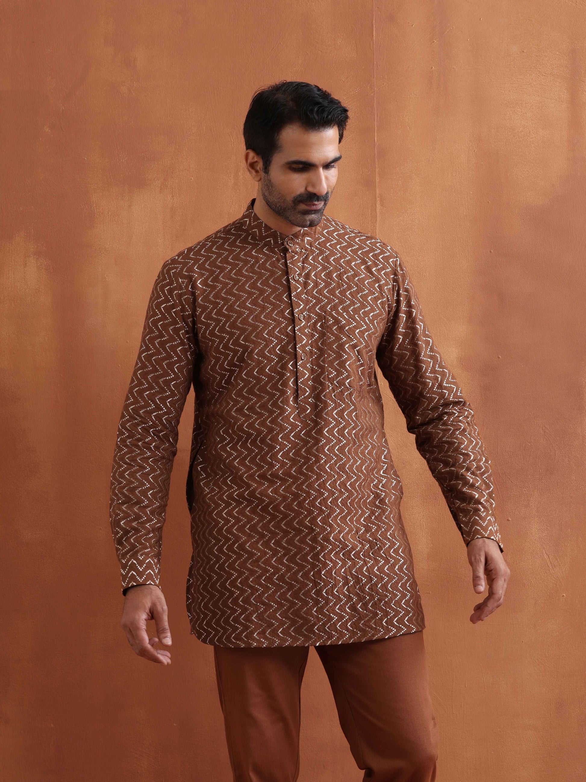 trueBrowns Men's Brown Cotton Dobby Short Kurta | Swadesiicart