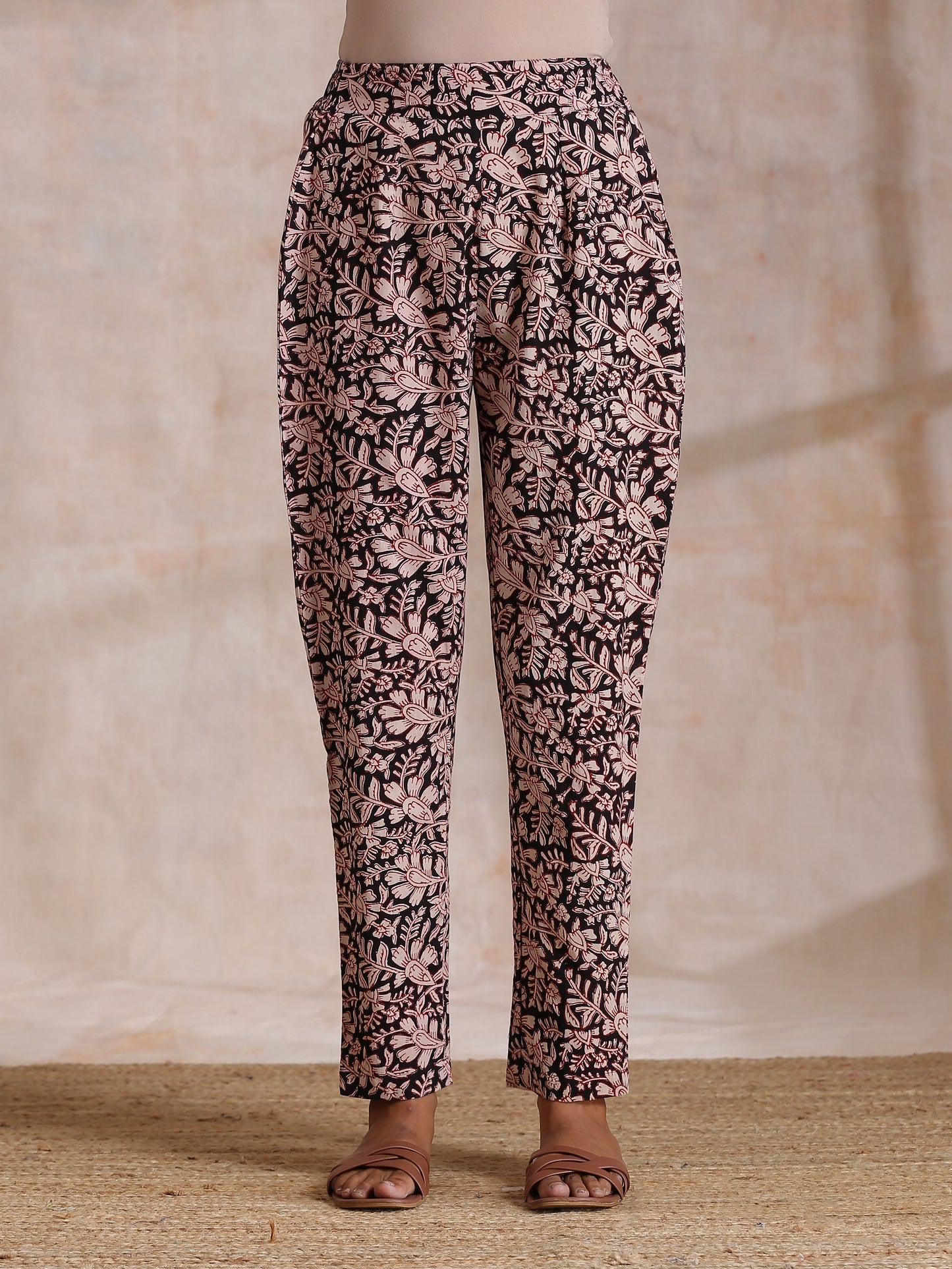 trueBrowns Black Floral Overall Bagru Print Cotton Pant Suit Set | Swadesiicart