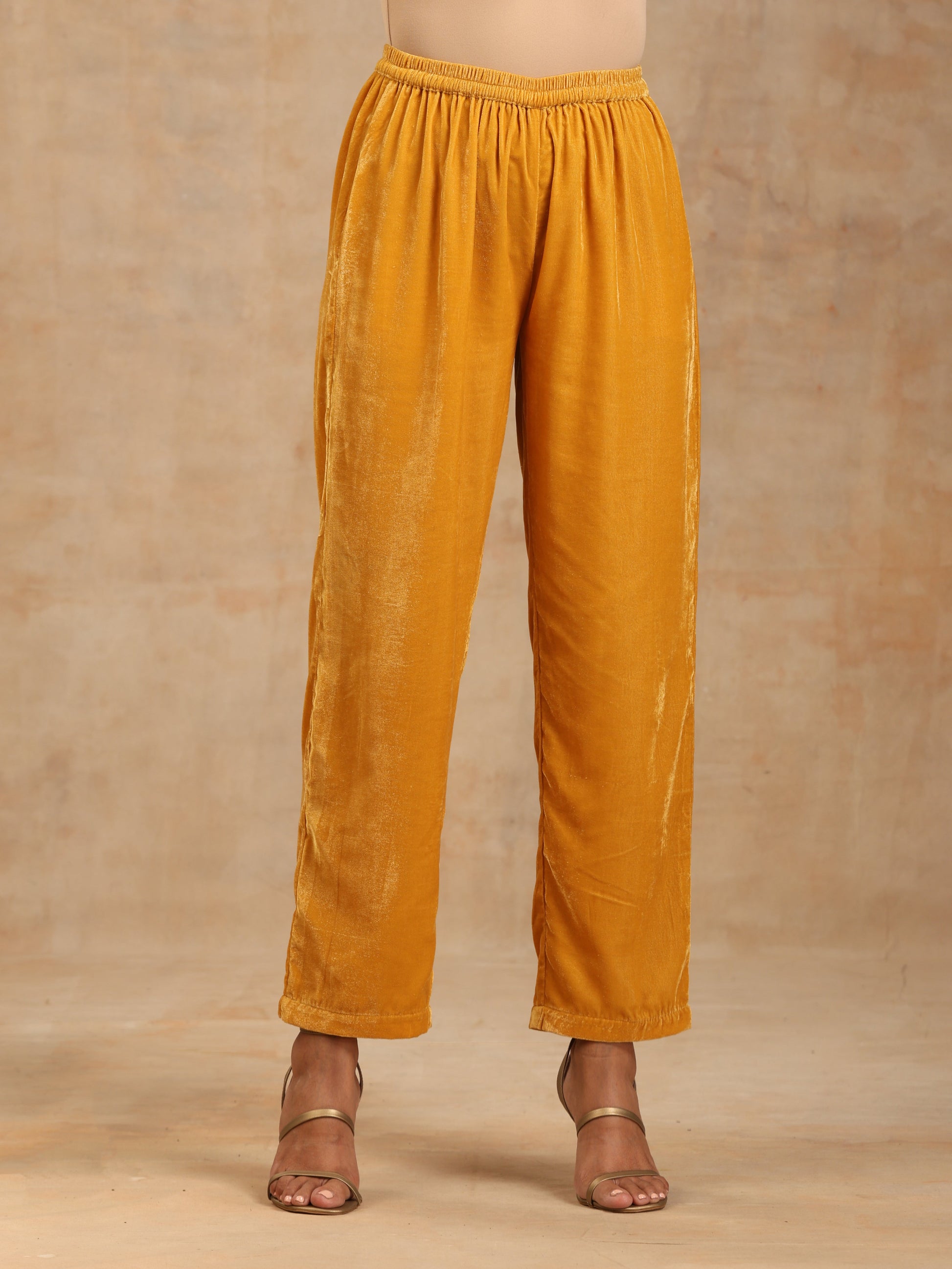 trueBrowns Wine Velvet Placket Embroidered Co-ord Set - Swadesiicart