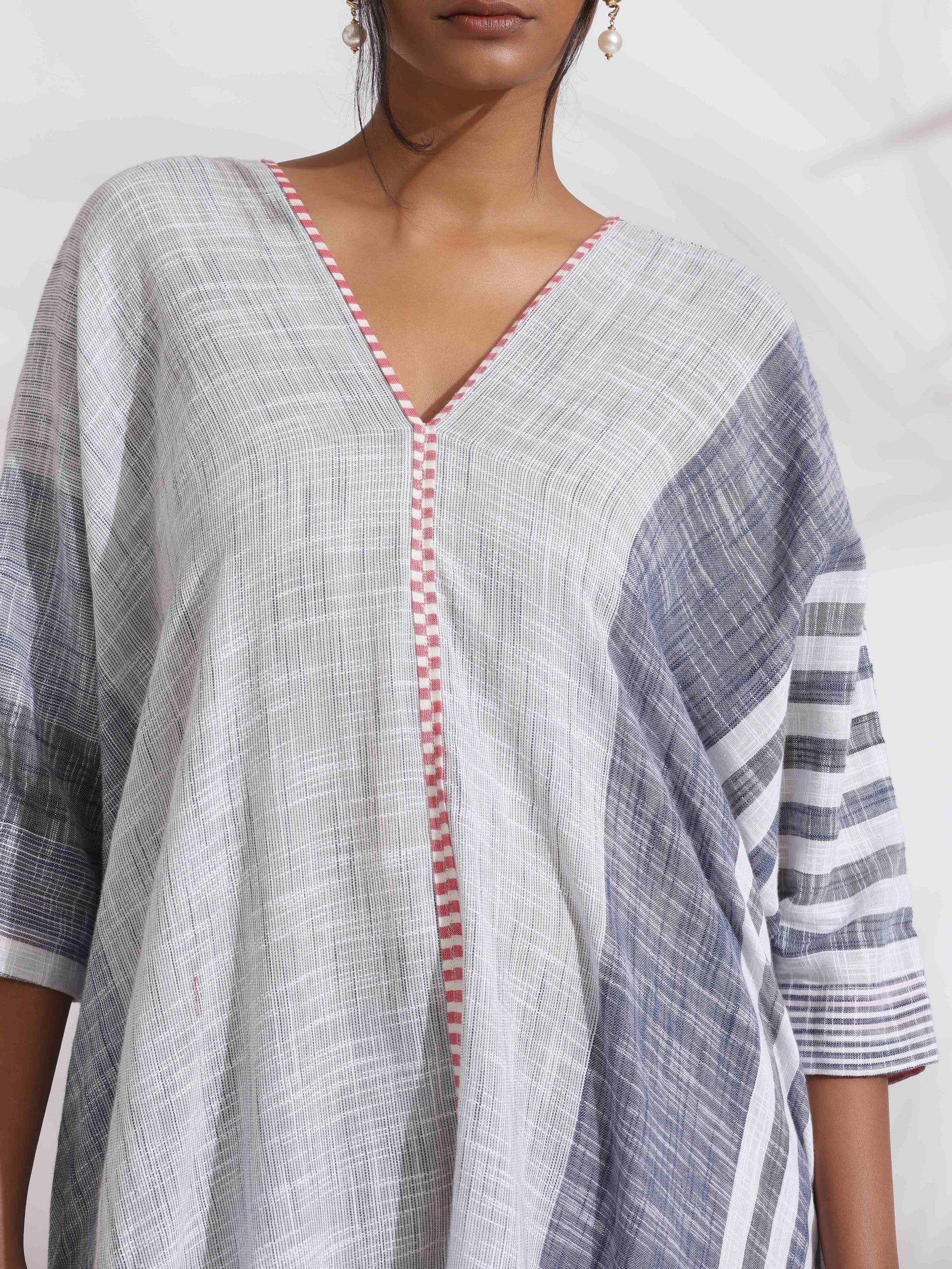 trueBrowns Off-White Cotton Multi Stripe Flared Kurta Set | Swadesiicart