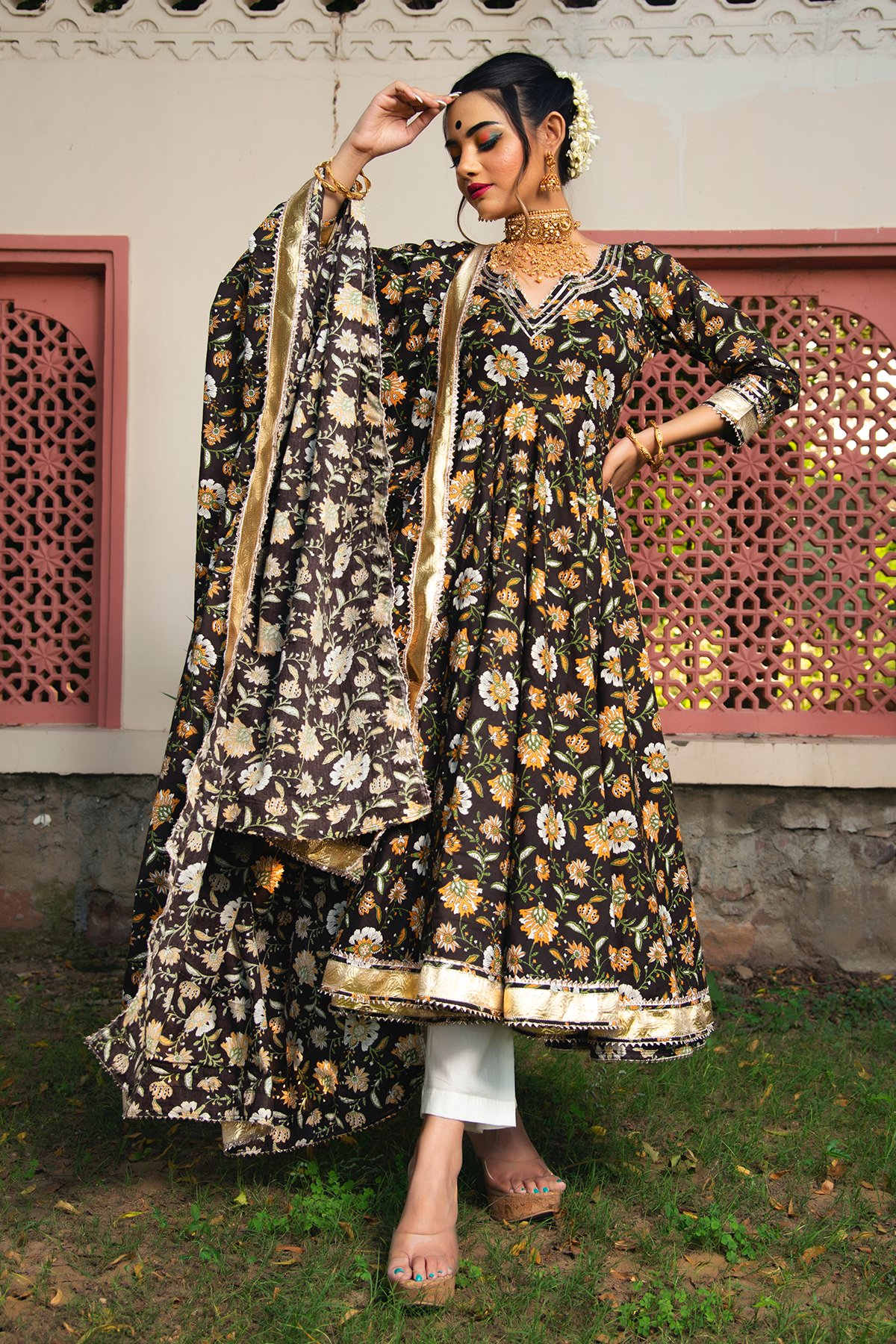 Pomcha Jaipur Roop Rang Hand Block Anarkali Set | Swadesiicart