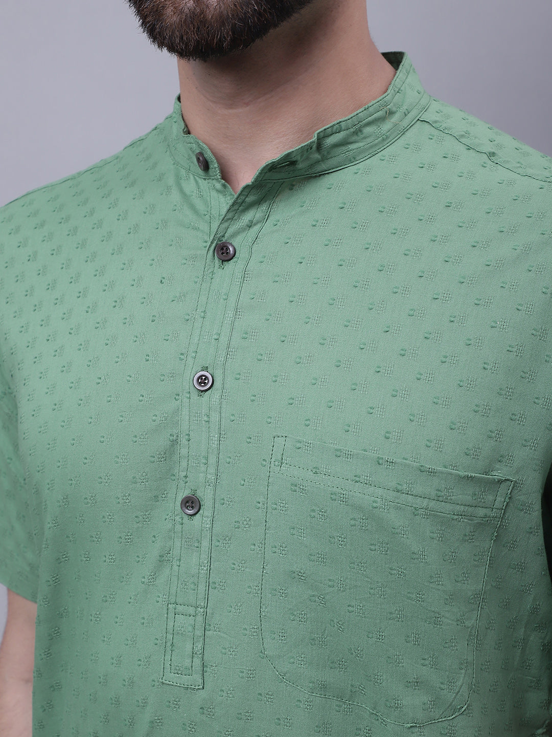 Even Apparels Green Pure Cotton Short Sleeves Kurta With Band Collar | Swadesiicart
