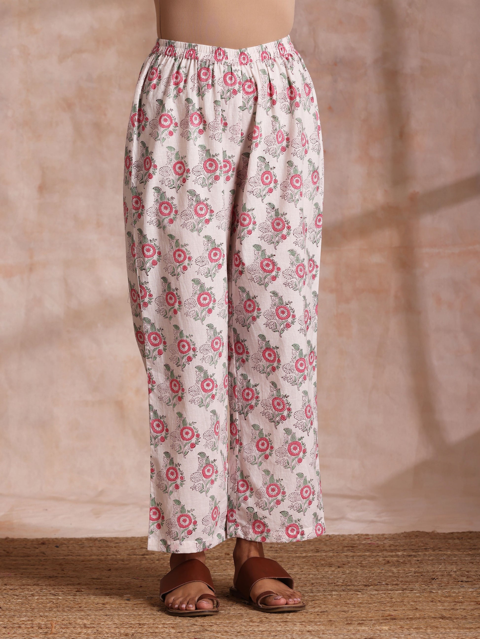 trueBrowns Pink Green Buta On White Block Print Cotton Slit Kurta Pant Set | Swadesiicart