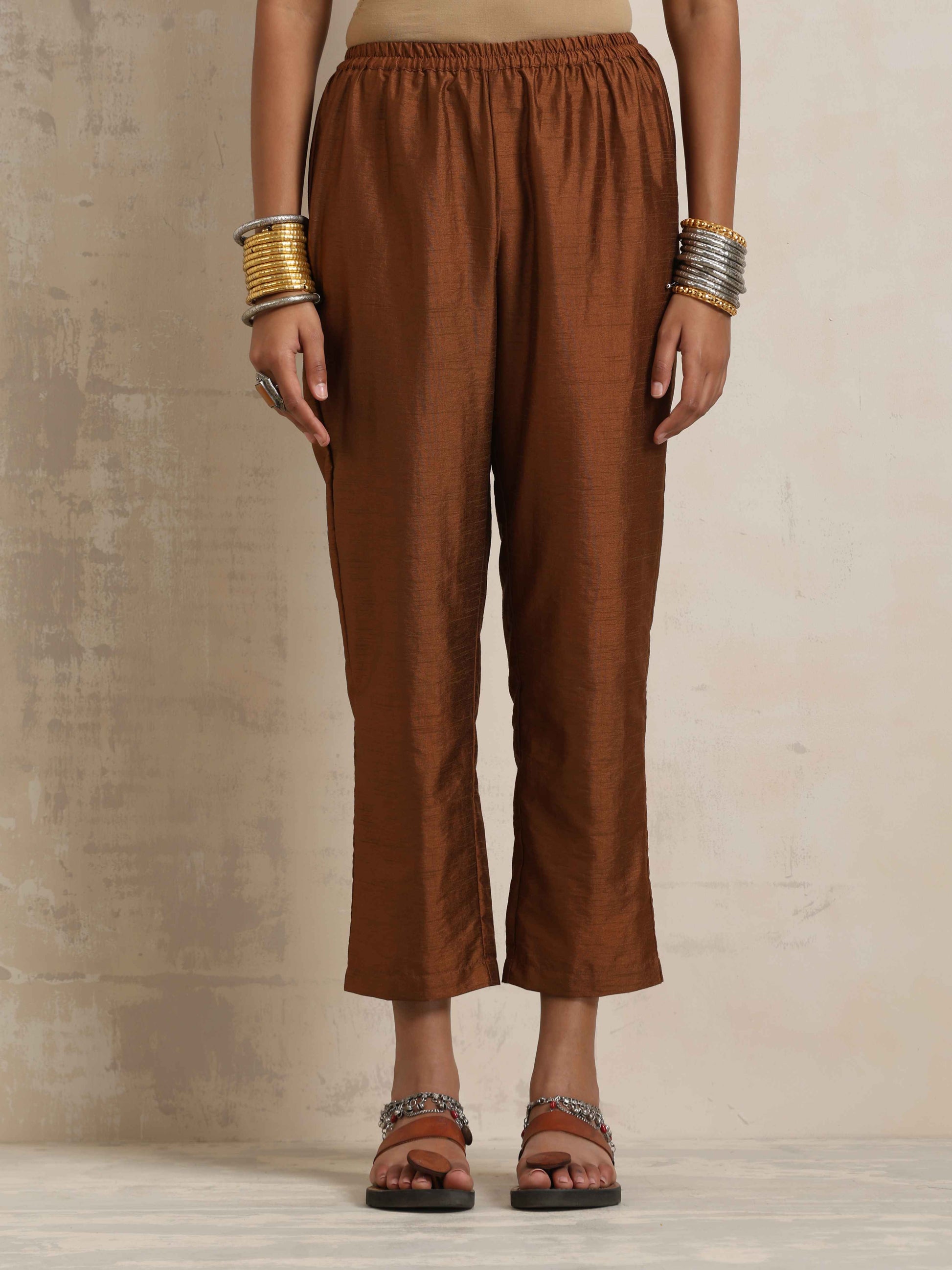 trueBrowns Gold Silk Kurta Set | Swadesiicart