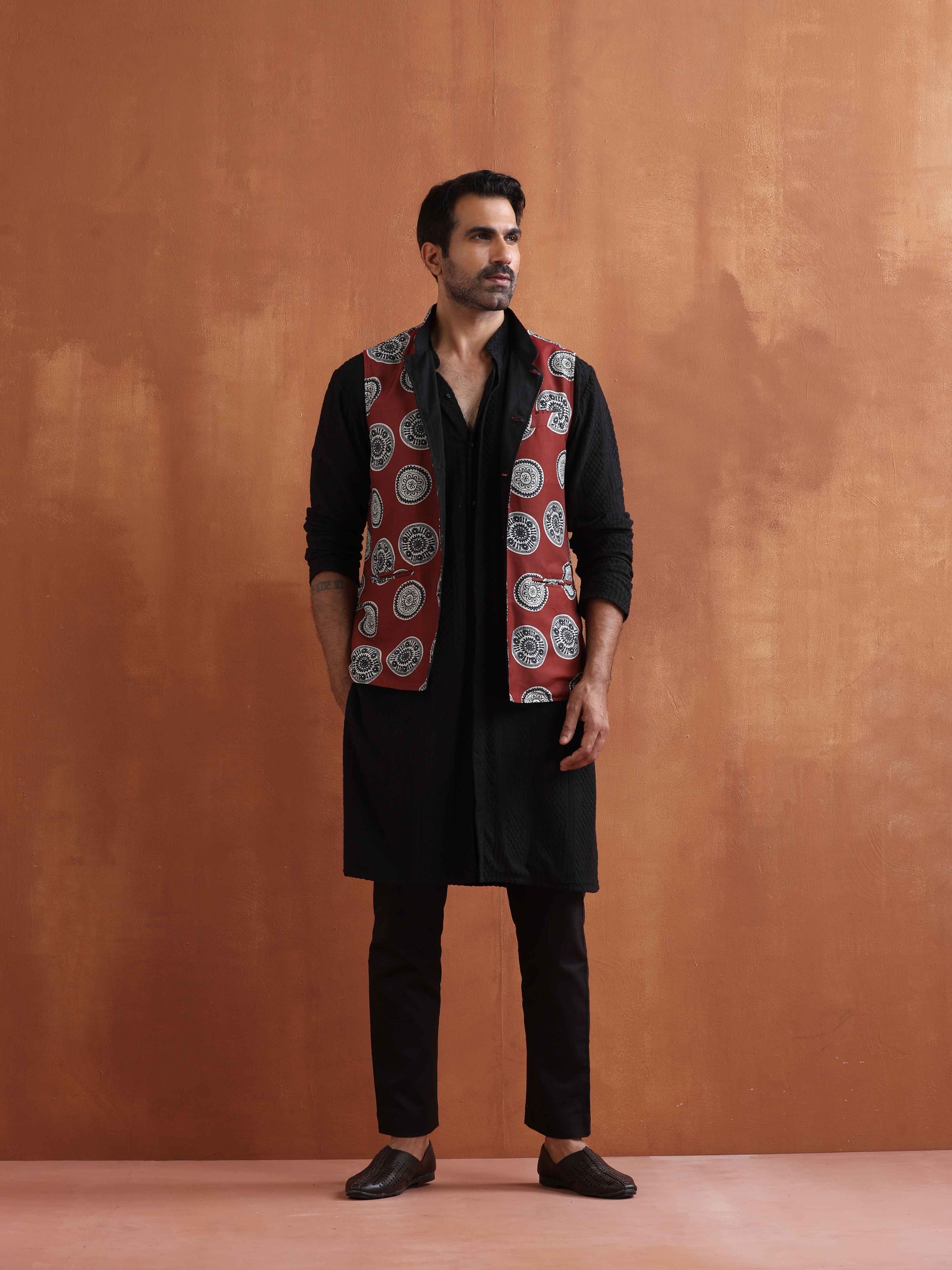 trueBrowns Men's Rust Printed Nehru Jacket | Swadesiicart