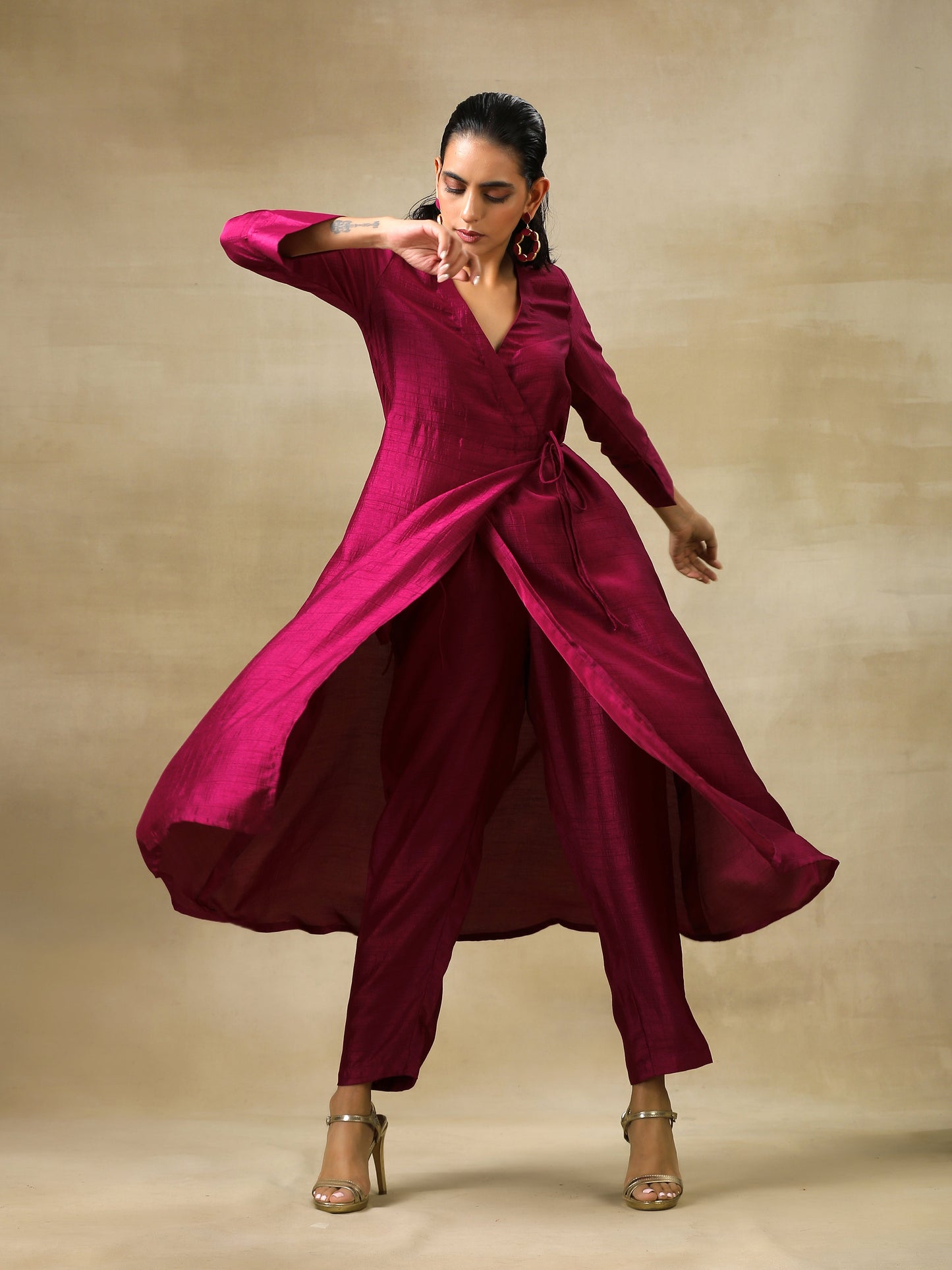 trueBrowns Purple Textured Silk Angrakha Kurta Pant Set | Swadesiicart