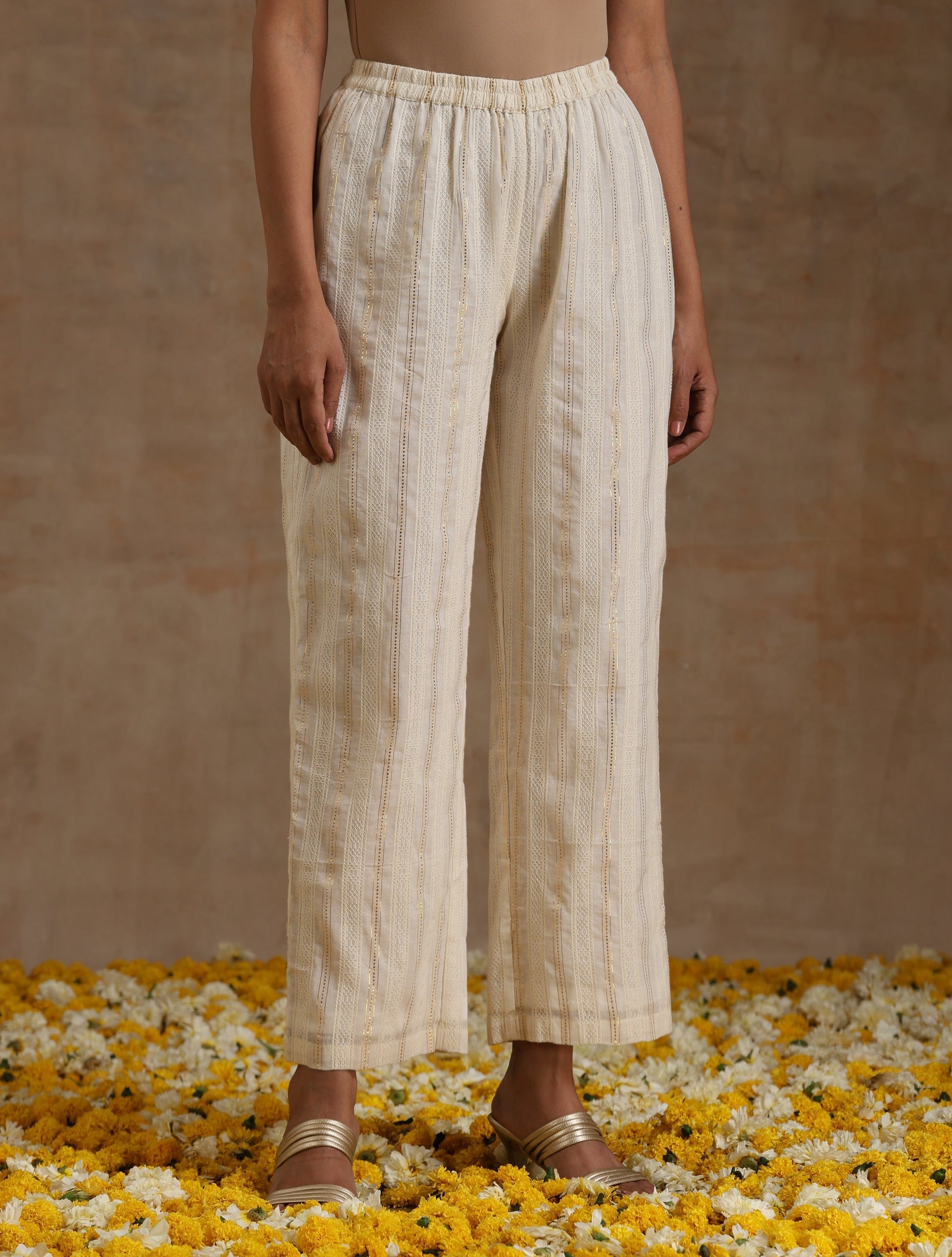 trueBrowns Ivory Gold Cotton Kalidar Kurta Set | Swadesiicart