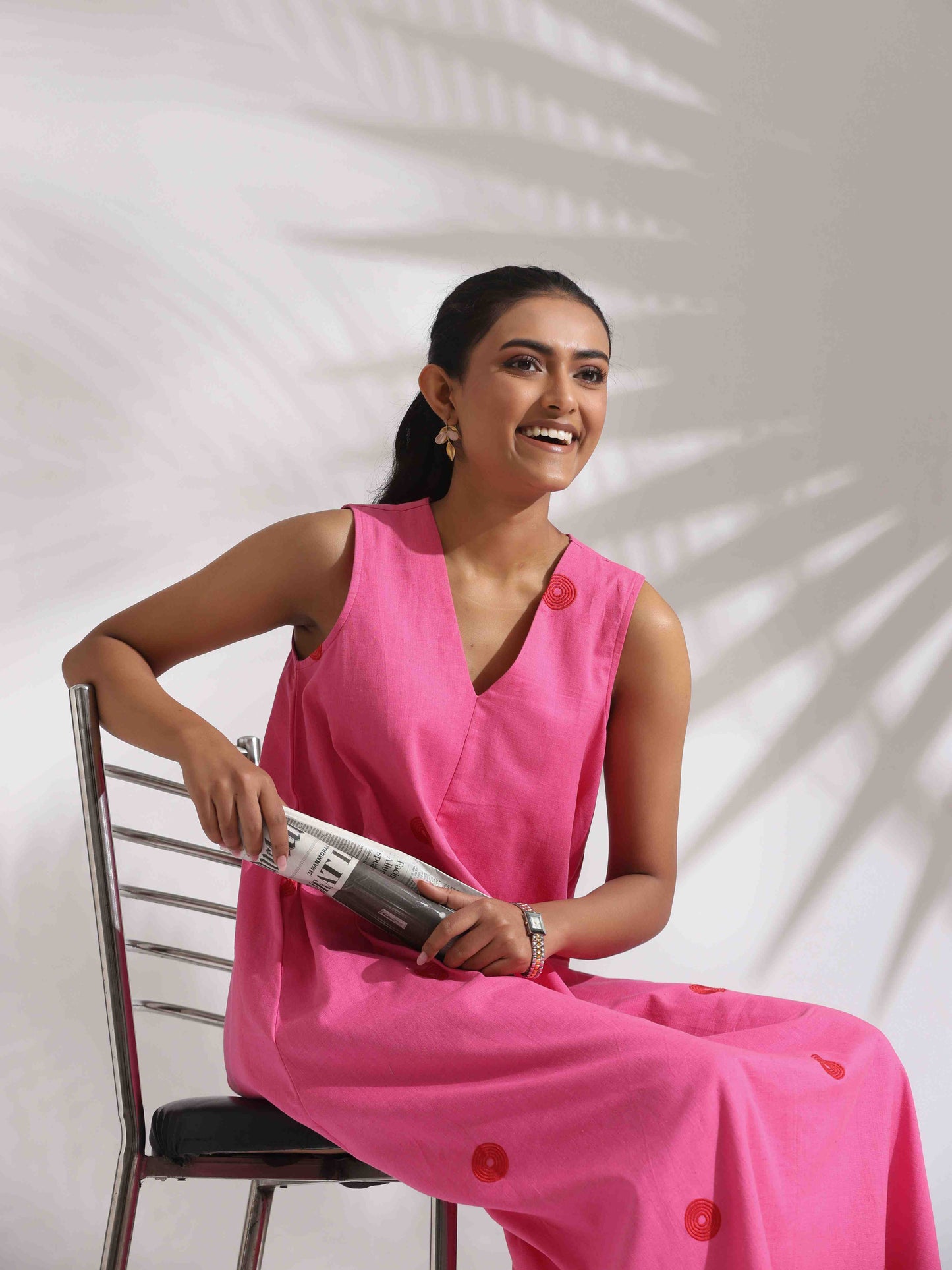 trueBrowns Pink Cotton Embroidered Flared Dress | Swadesiicart