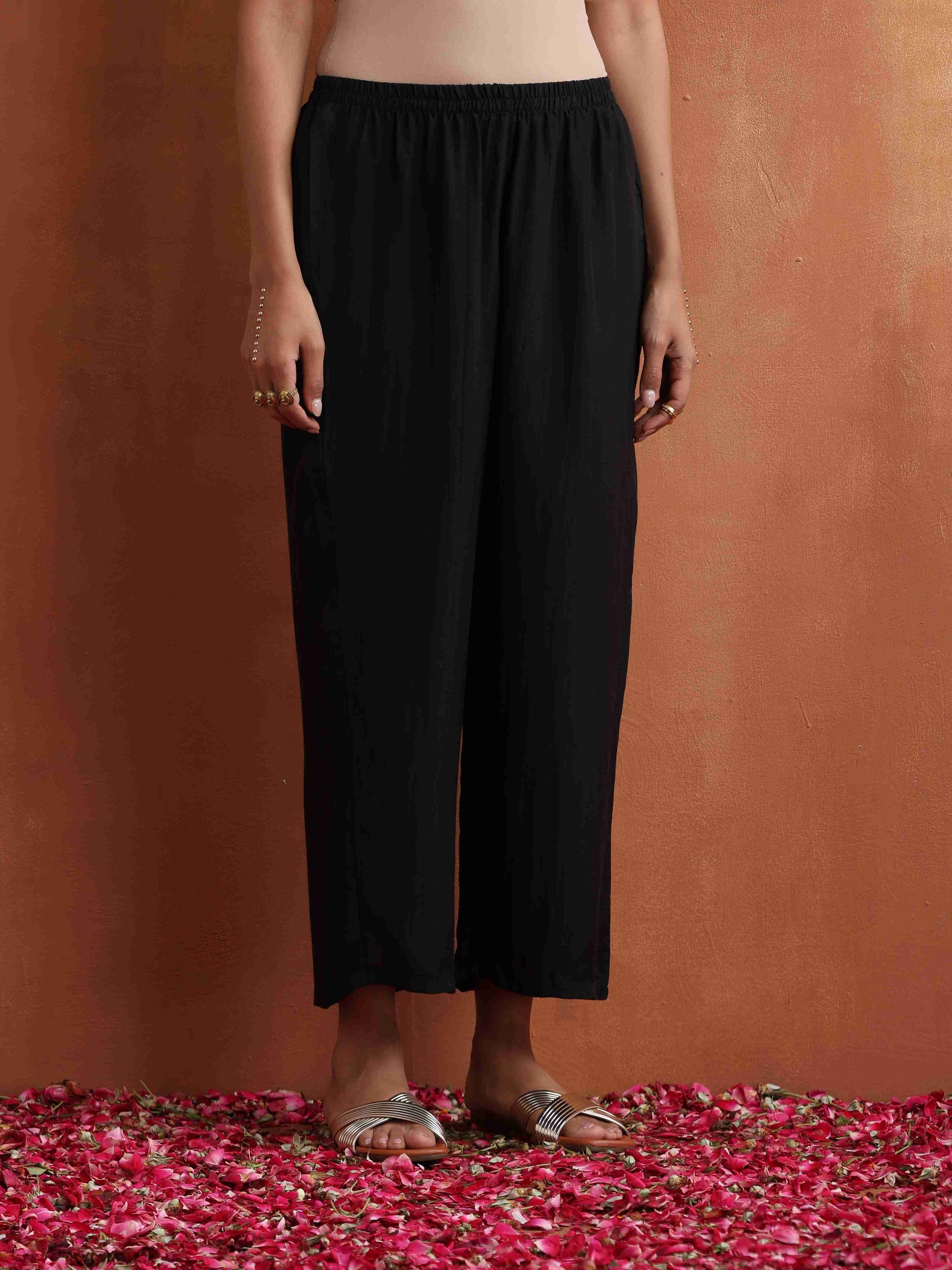 trueBrowns Black Floral Print Co-ord Set - Swadesiicart