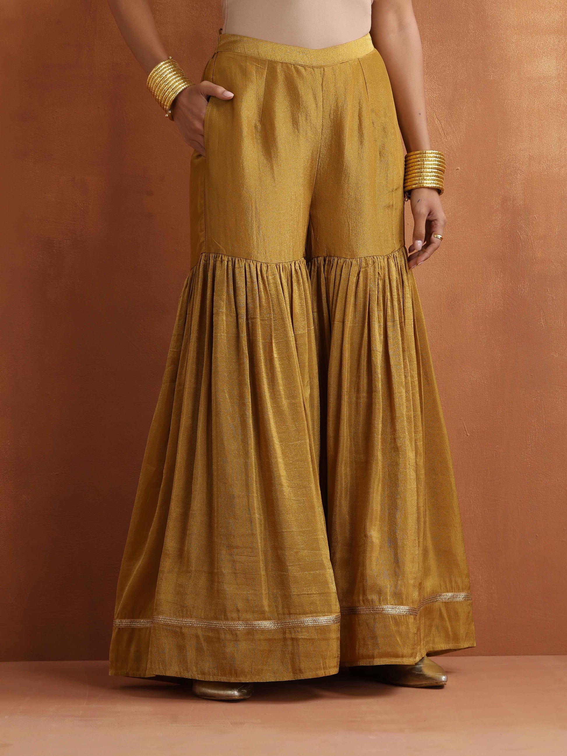 trueBrowns Gold Tissue Sharara Dupatta Set | Swadesiicart