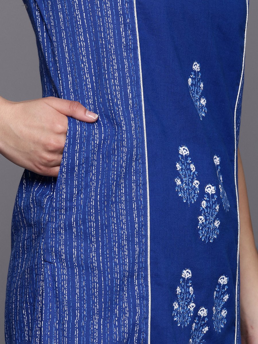 Ahalyaa Women Blue Floral Printed Pure Cotton Kurta with Trousers | Swadesiicart