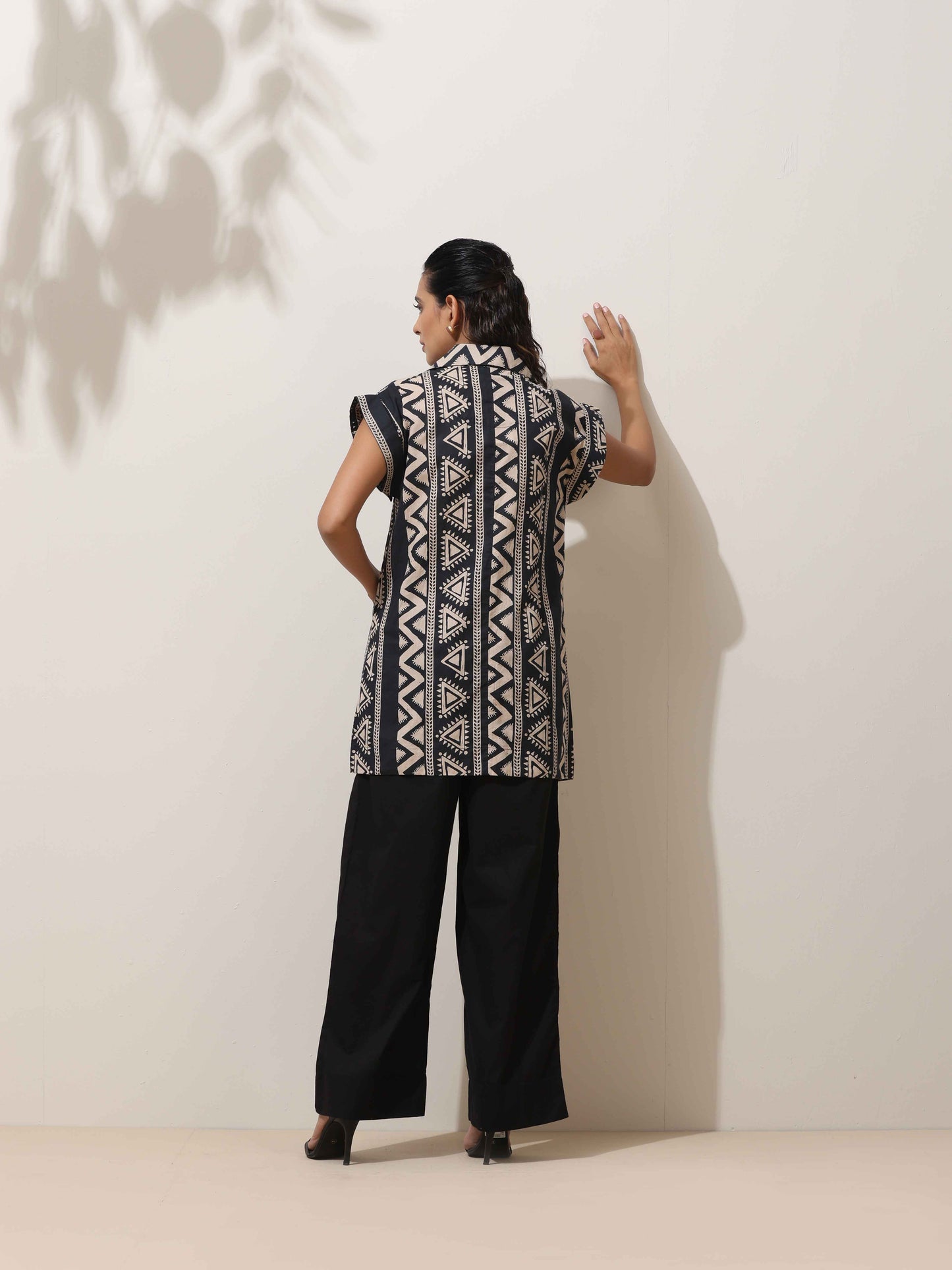 trueBrowns Beige Cotton Geometric Print Jacket Co-ord Set - Swadesiicart