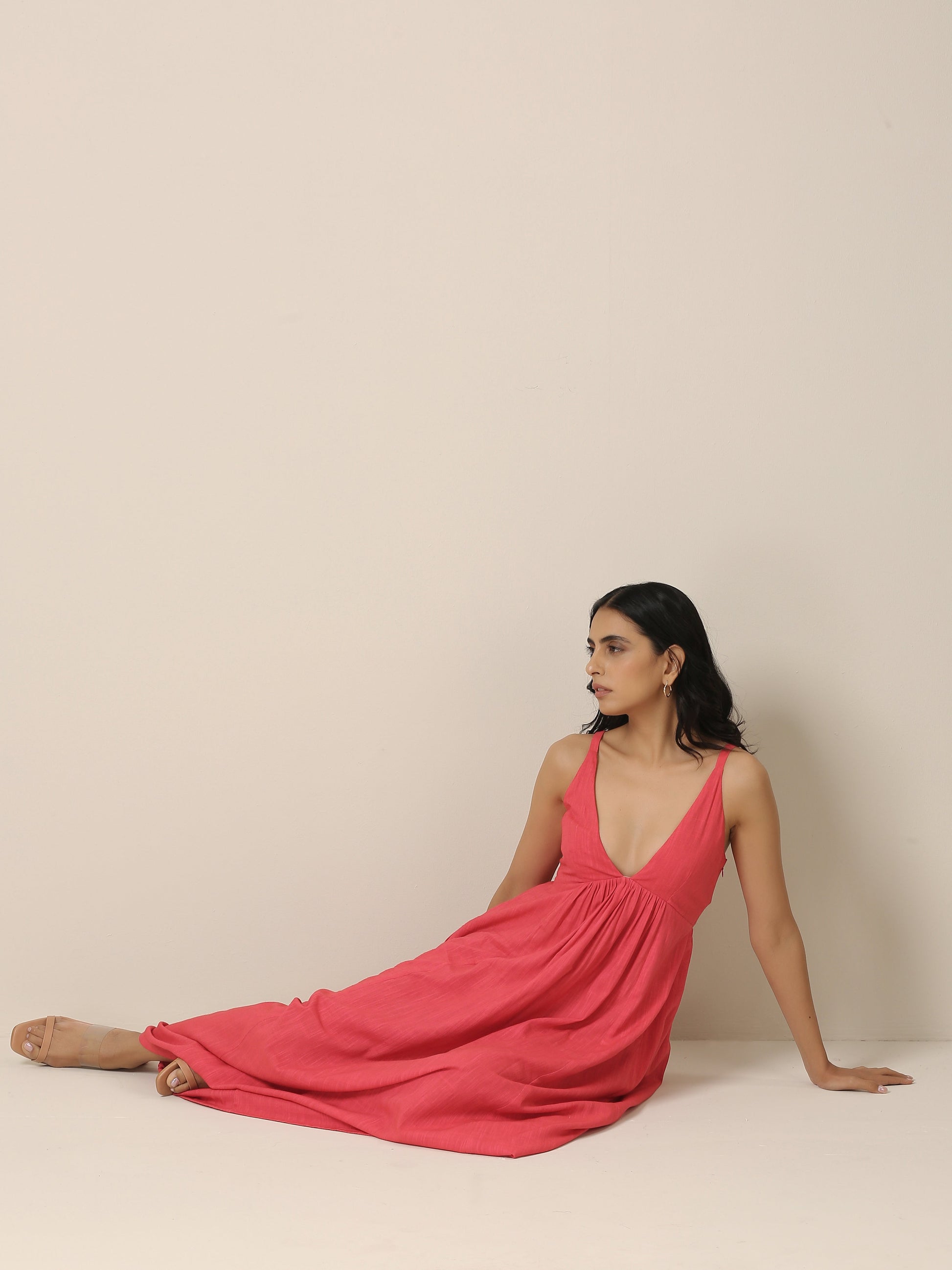 trueBrowns Bright Pink Slub Texture Sleeveless Dress | Swadesiicart