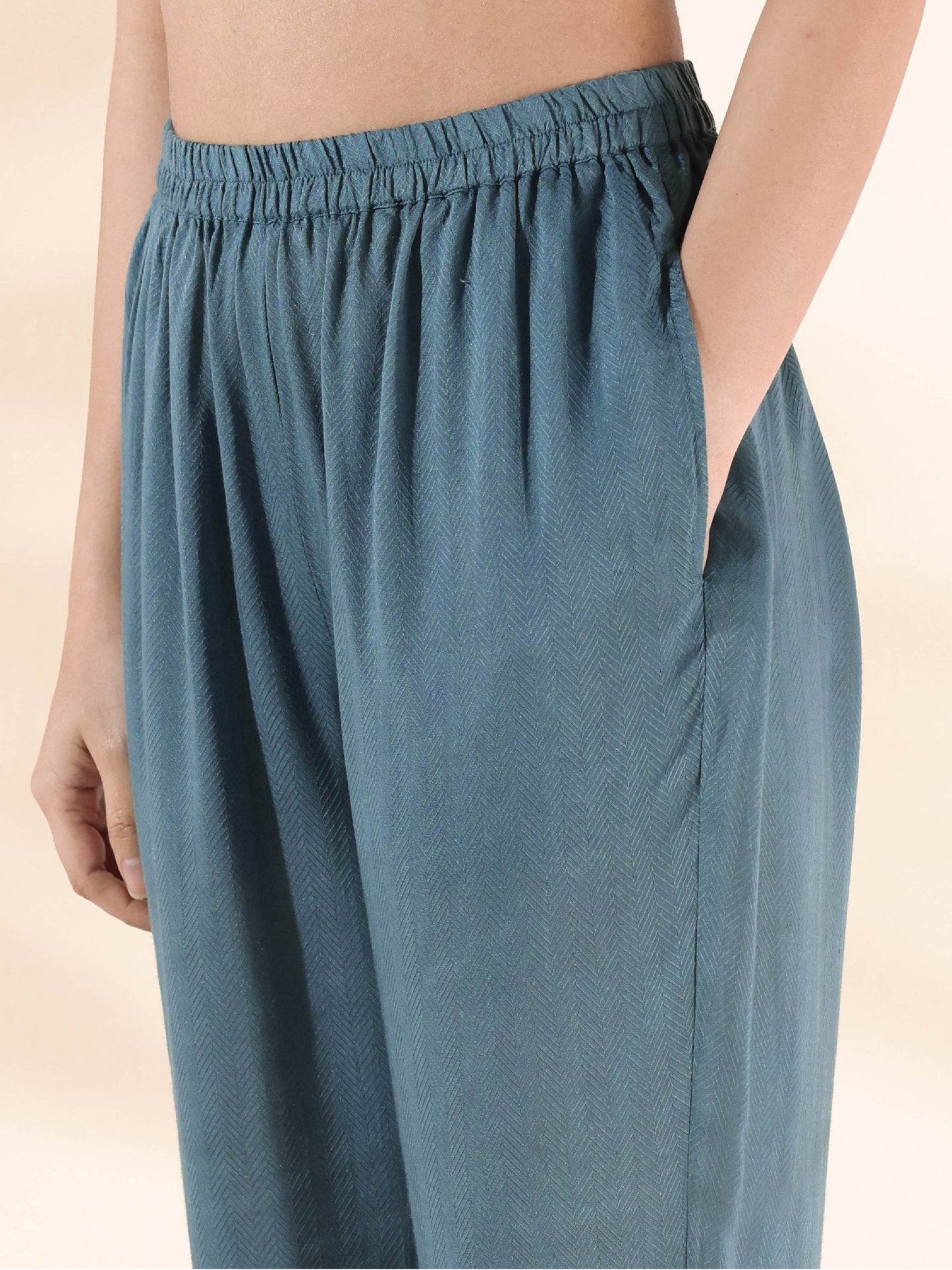 trueBrowns Turquoise Viscose Dobby Flared Kurta Pant Set | Swadesiicart