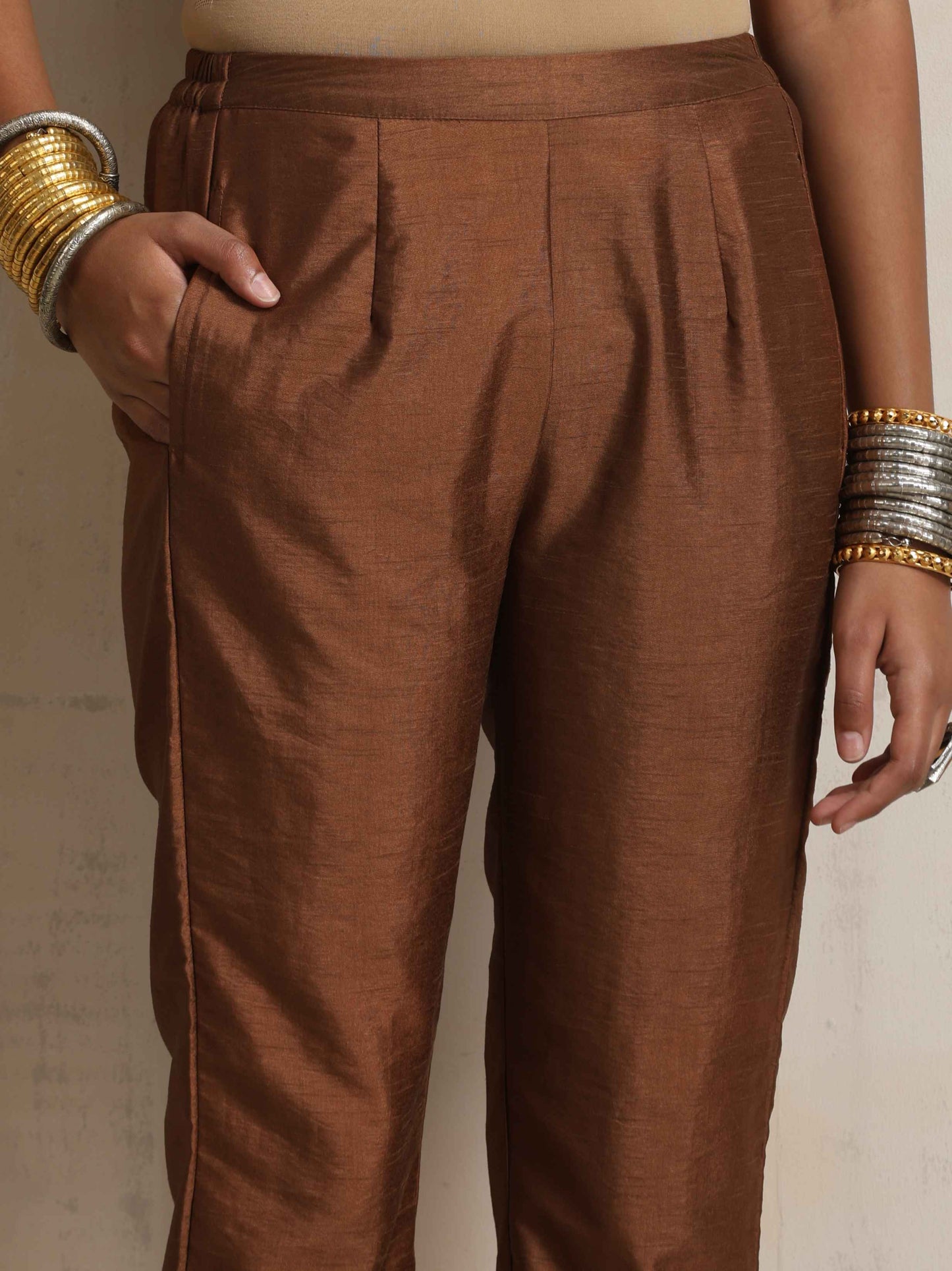 trueBrowns Brown Silk Slit Kurta Set | Swadesiicart