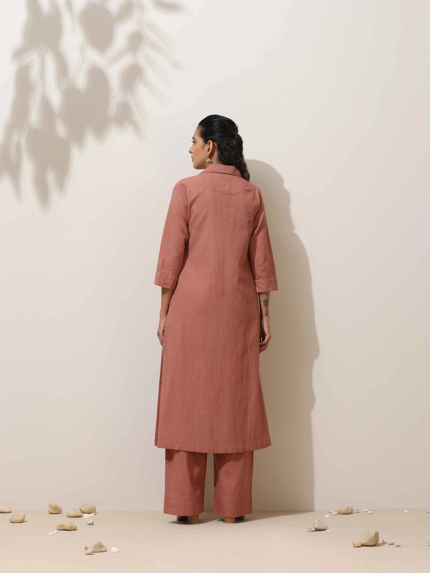 trueBrowns Peach Cotton Linen Kurta Pant Set | Swadesiicart