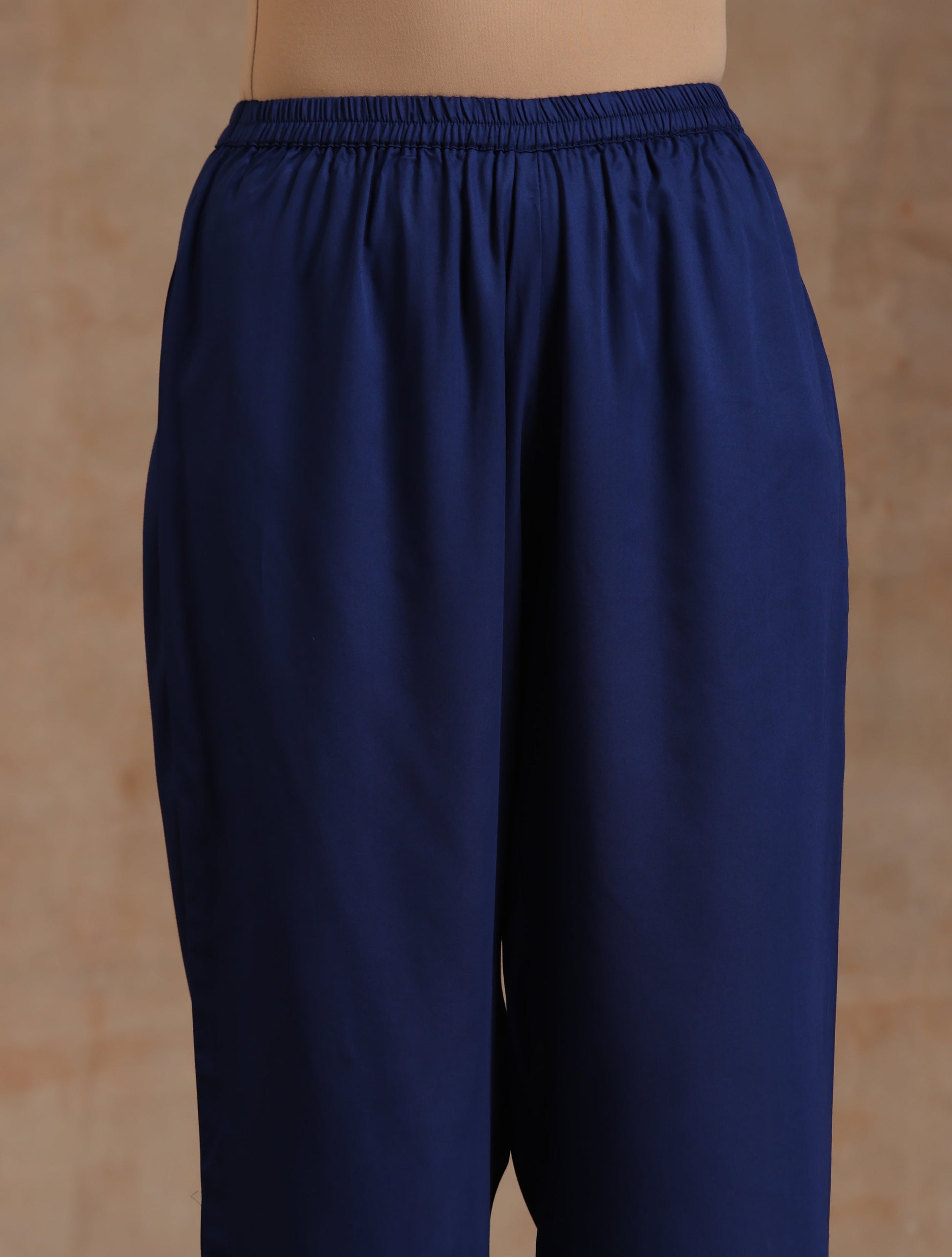 trueBrowns Midnight Blue Modal Satin Relax Kurta Set | Swadesiicart
