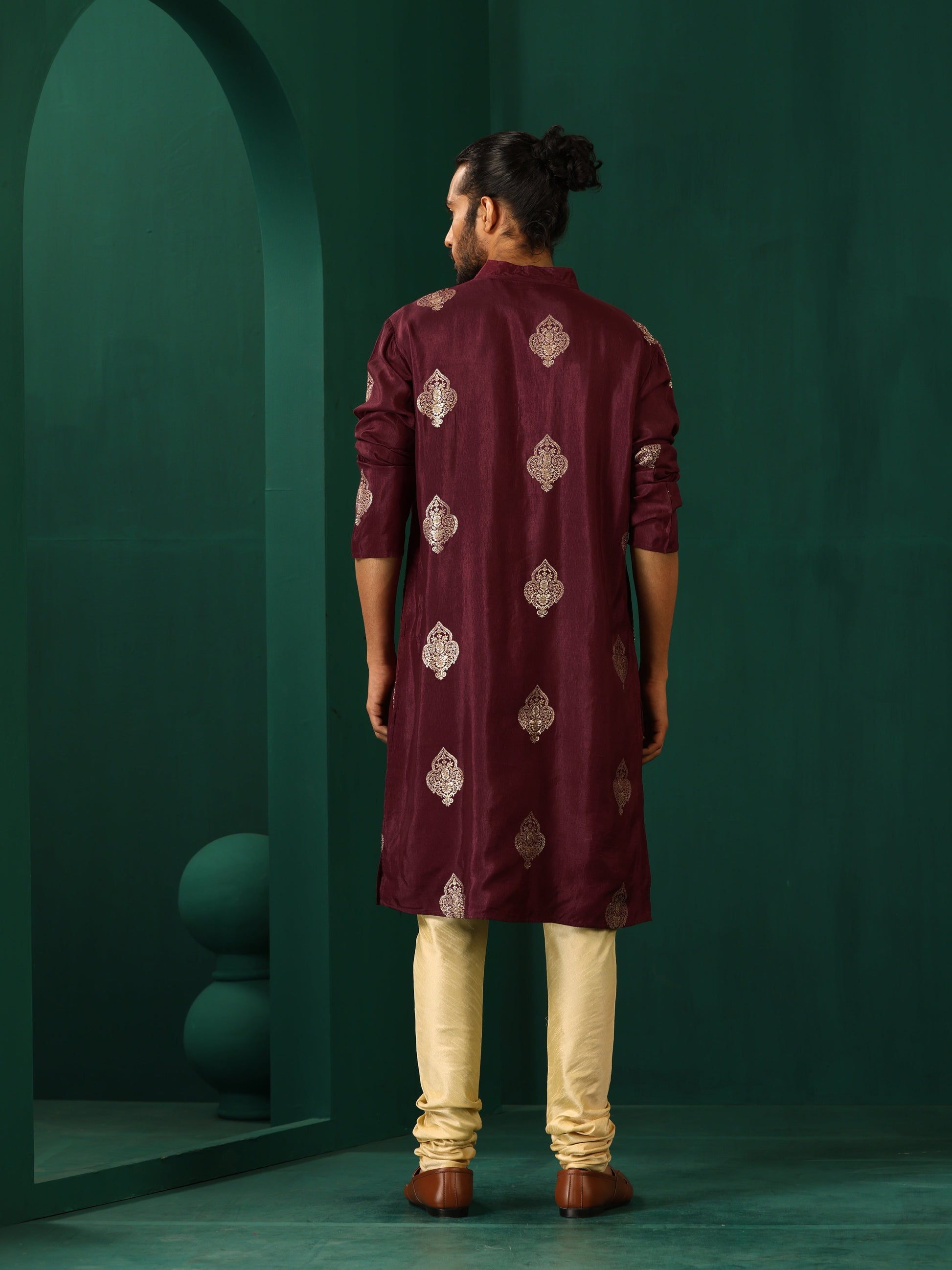 trueBrowns Men's Wine Geometric Viscose Silk Long Kurta | Swadesiicart