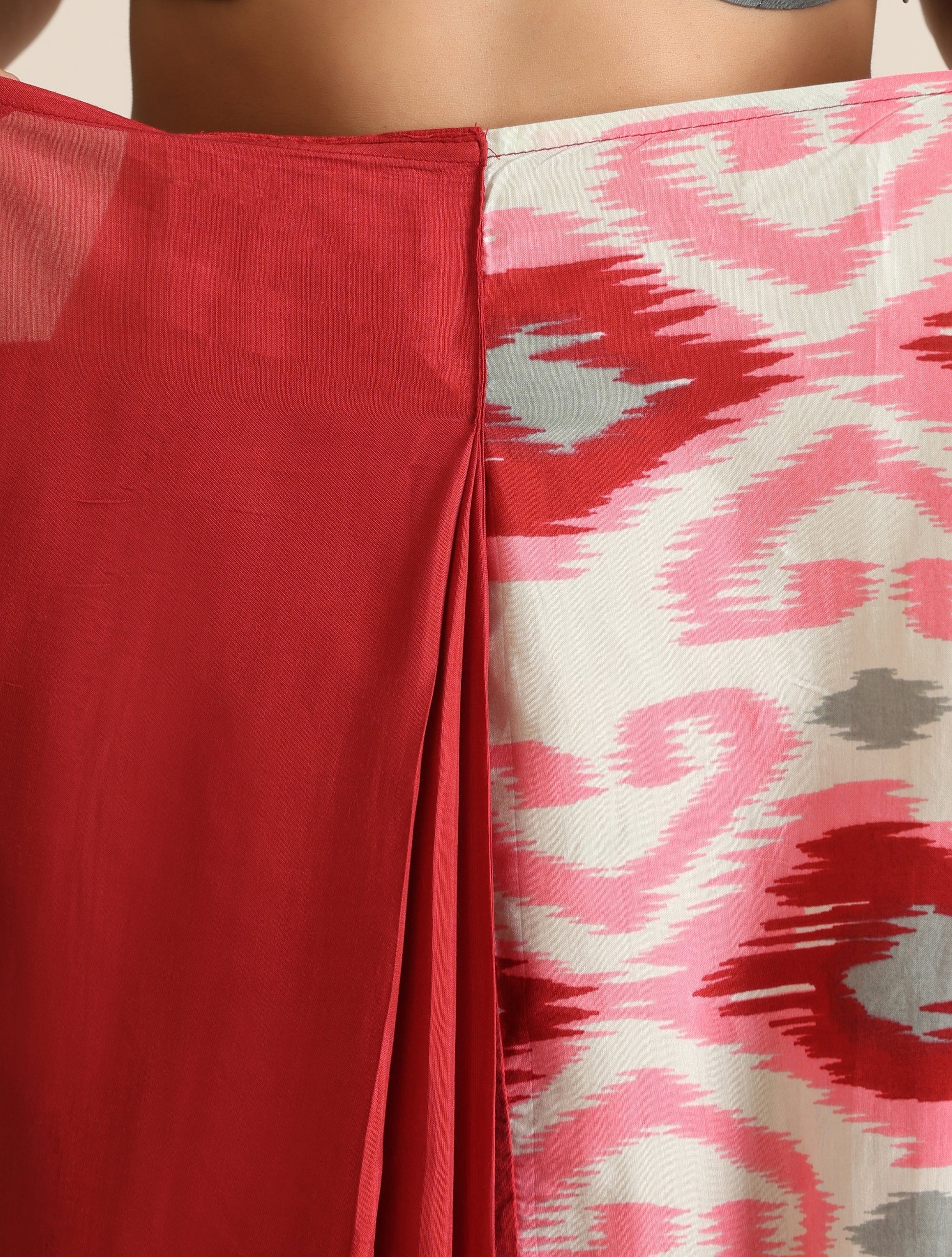 trueBrowns Maroon Grey Muslin Ikat Saree | Swadesiicart
