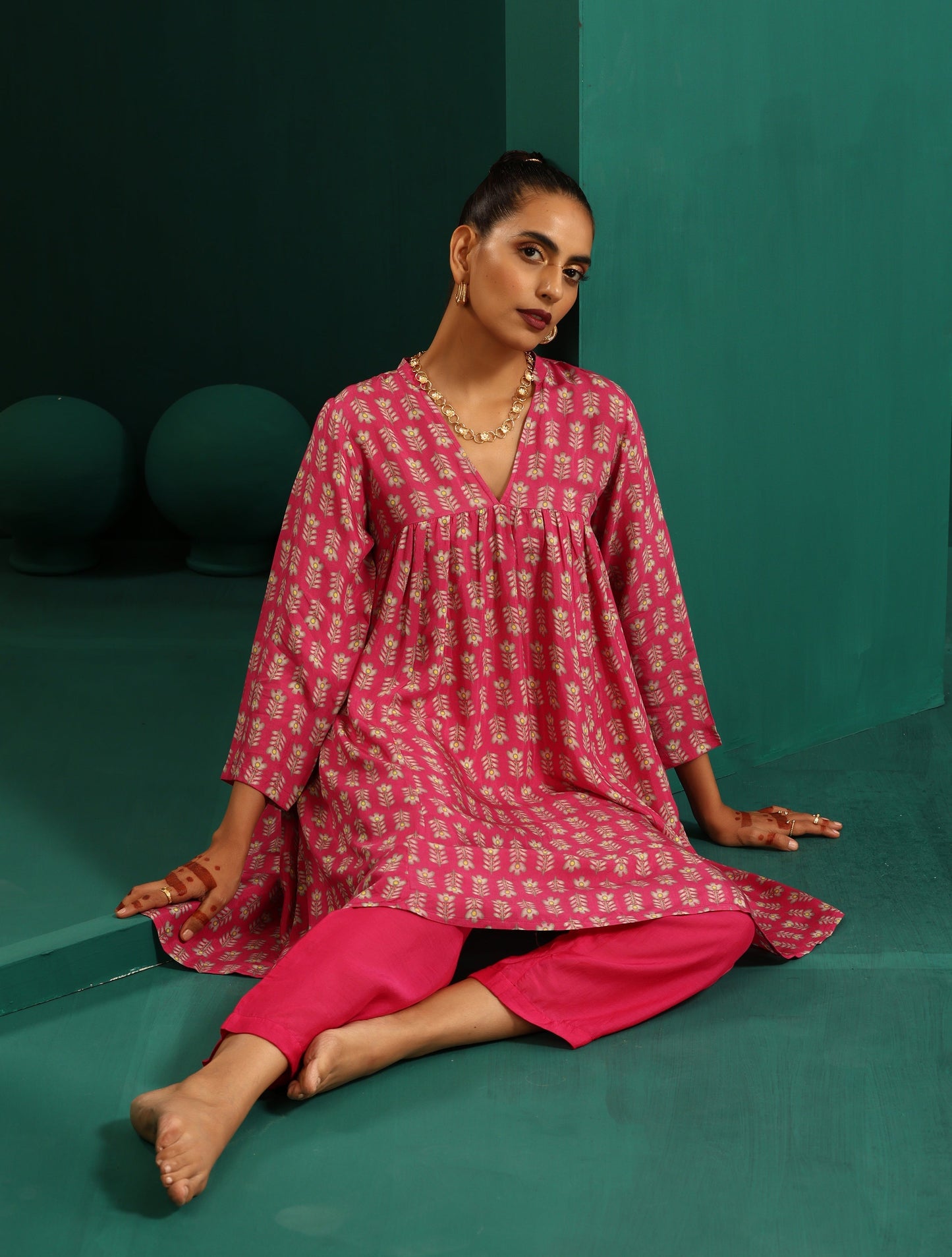 trueBrowns Pink Leaf Muslin Silk Printed Yoke Gathered Co-ord Set - Swadesiicart