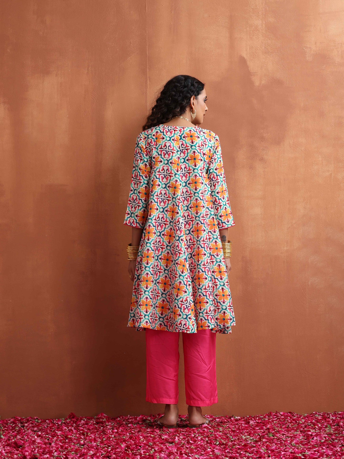 trueBrowns Off White Print Flared Anarkali Kurta Co-ord Set - Swadesiicart