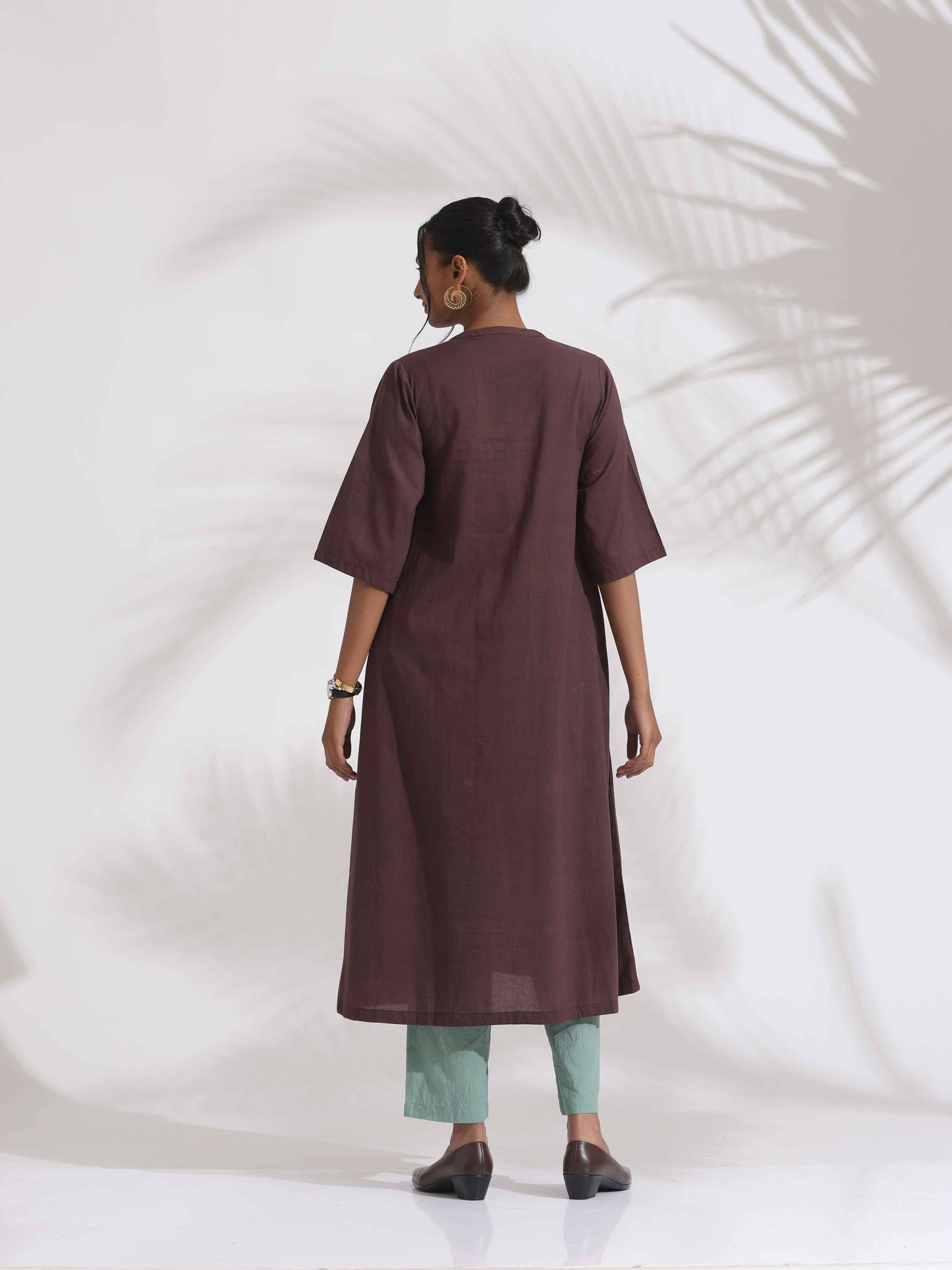 trueBrowns Cola Cotton Print Flared Kurta Set | Swadesiicart