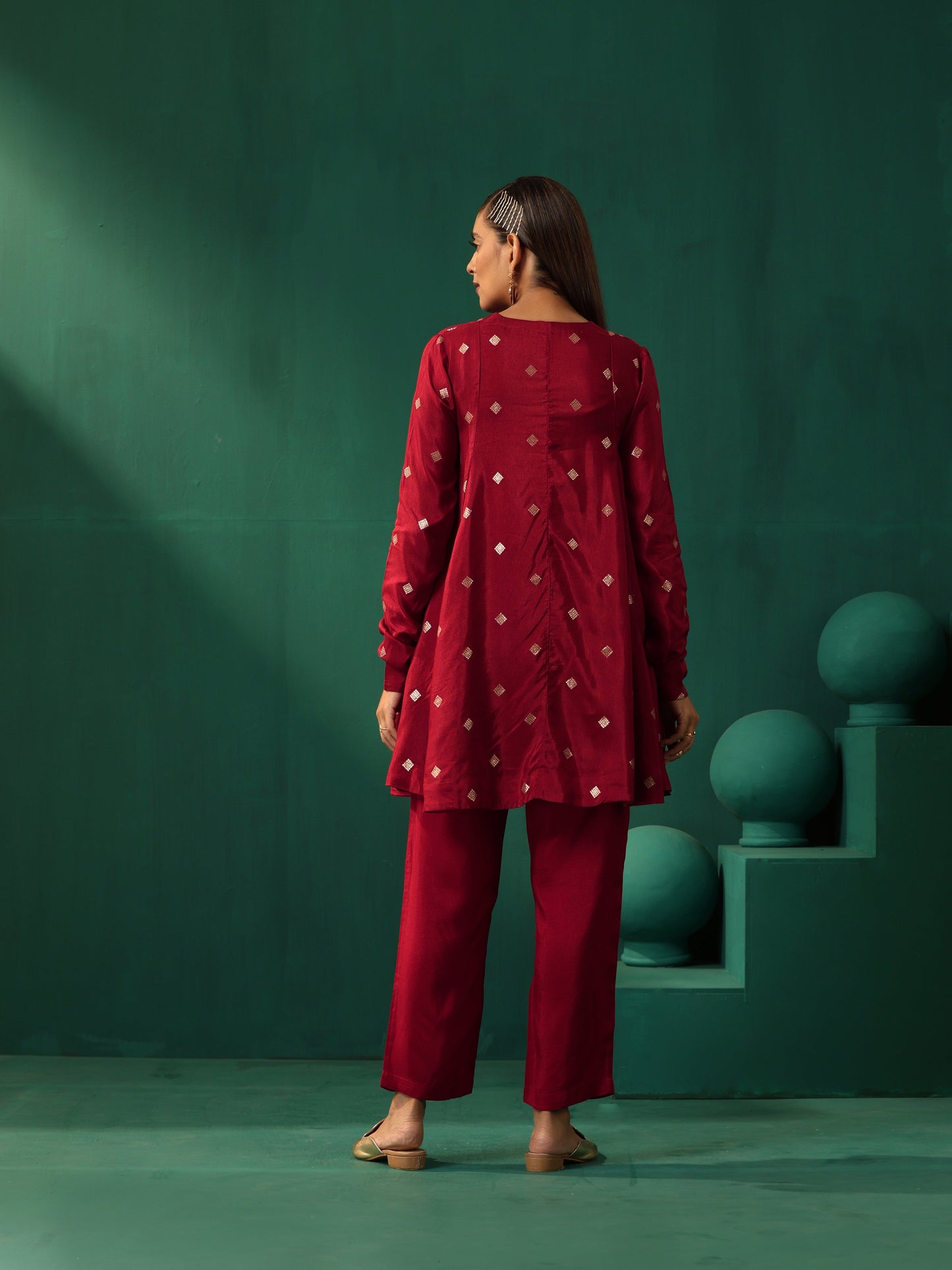 trueBrowns Maroon Diamond Viscose Silk Relaxed Co-ord Set - Swadesiicart
