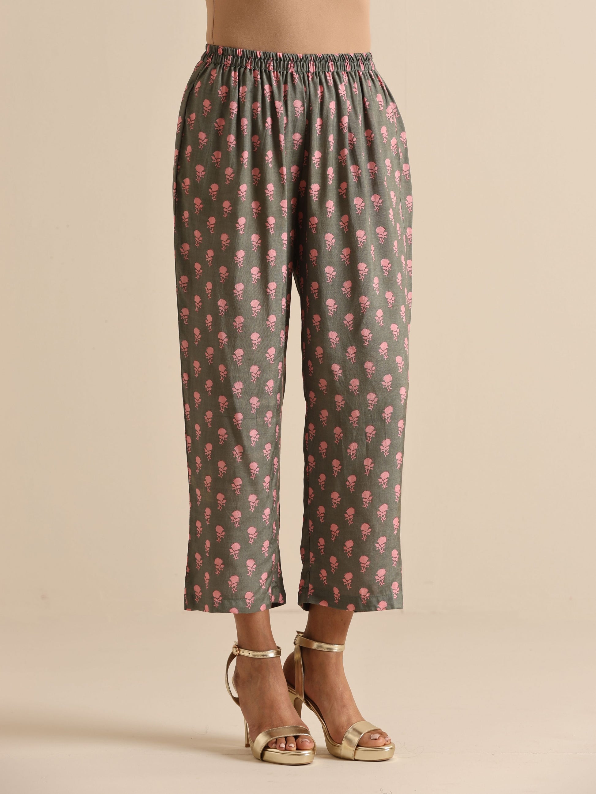 trueBrowns Grey Floral Silk Printed Co-Ord Set - Swadesiicart