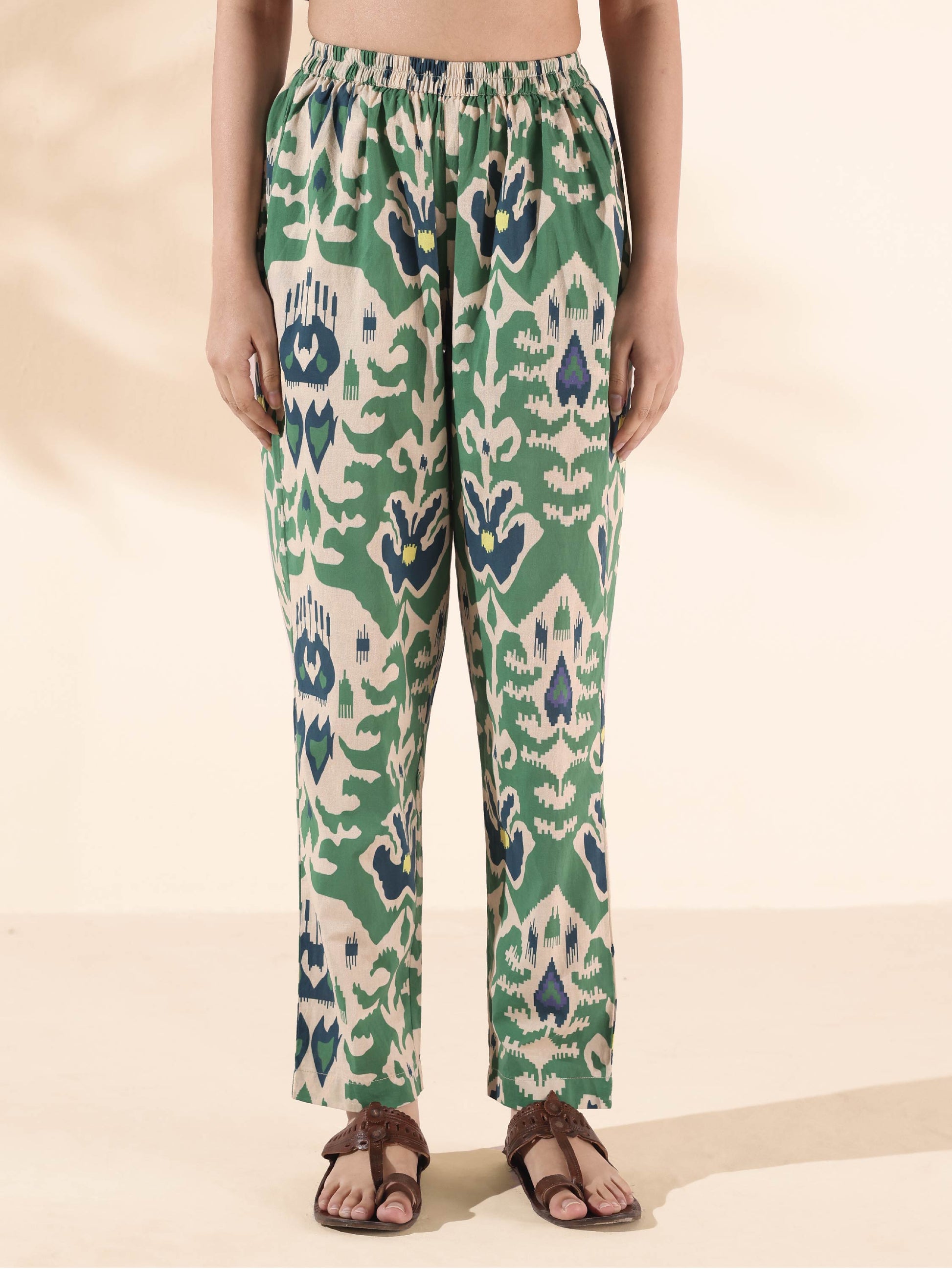 trueBrowns Green Cotton Ikat Relaxed Co-ord Set - Swadesiicart