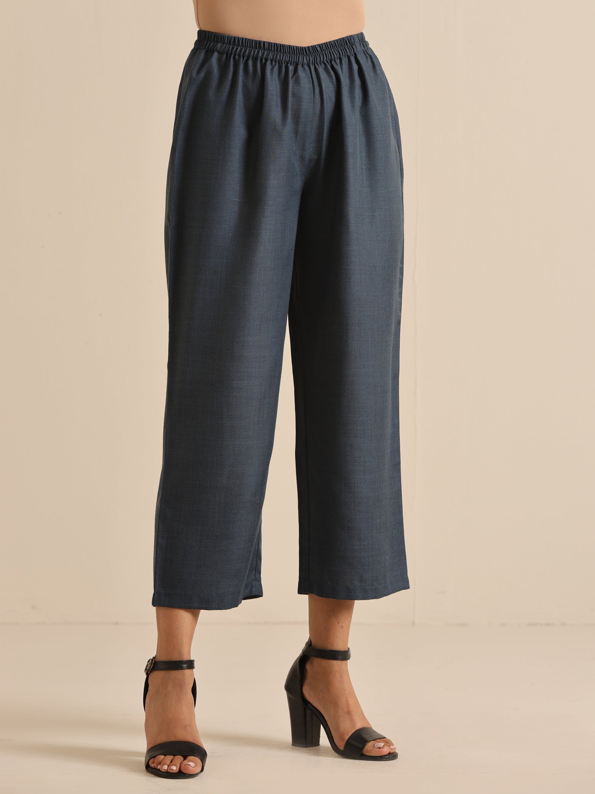 trueBrowns Light Blue Slub Gathered Kurta Pant Set | Swadesiicart