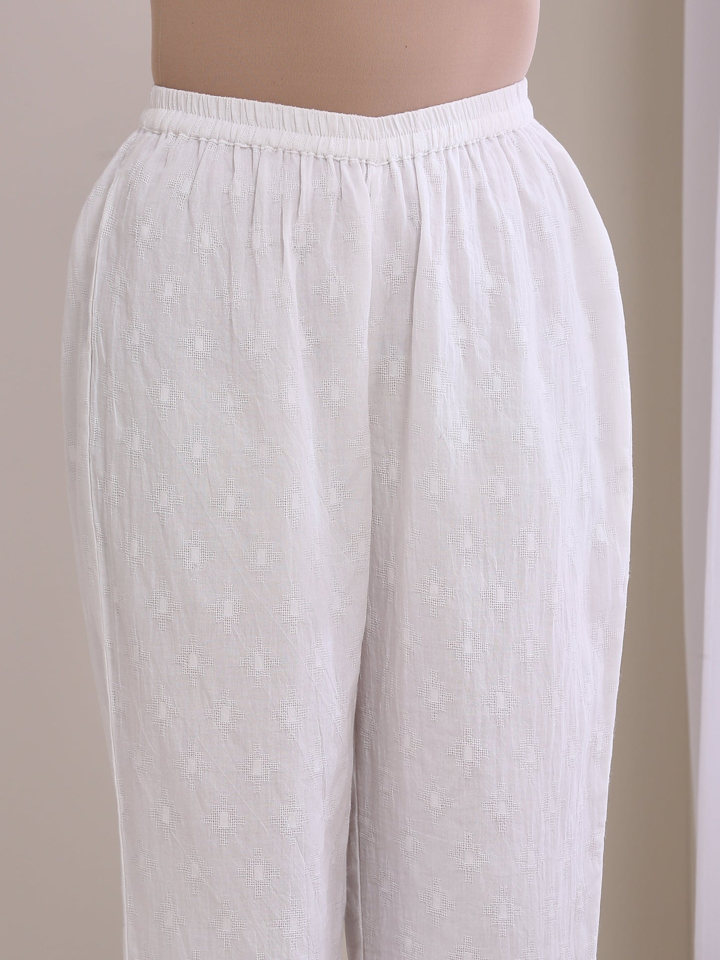 trueBrowns White Dobby Short Asymmetric Co-Ord Set - Swadesiicart