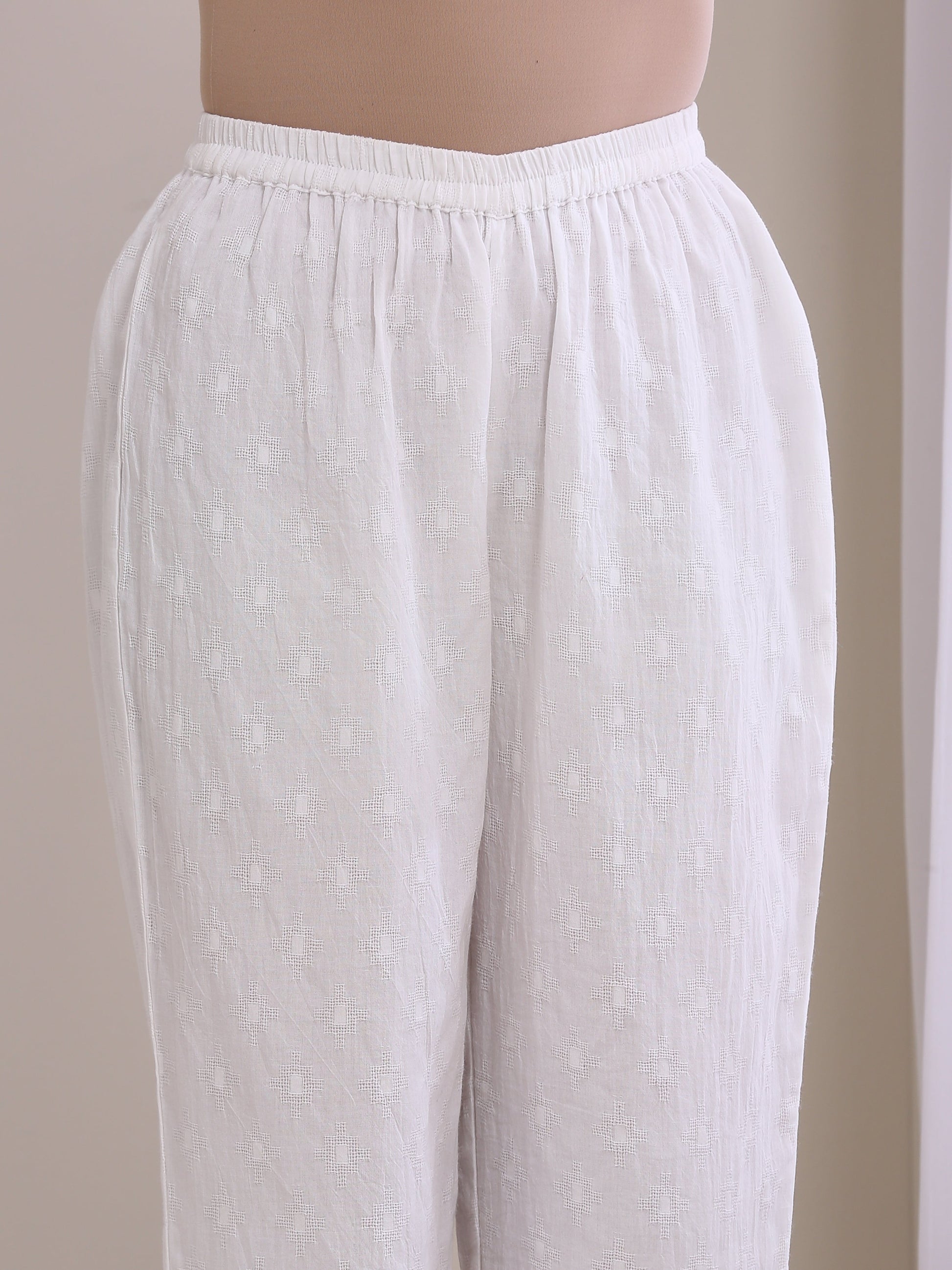 trueBrowns White Dobby Short Asymmetric Co-Ord Set - Swadesiicart